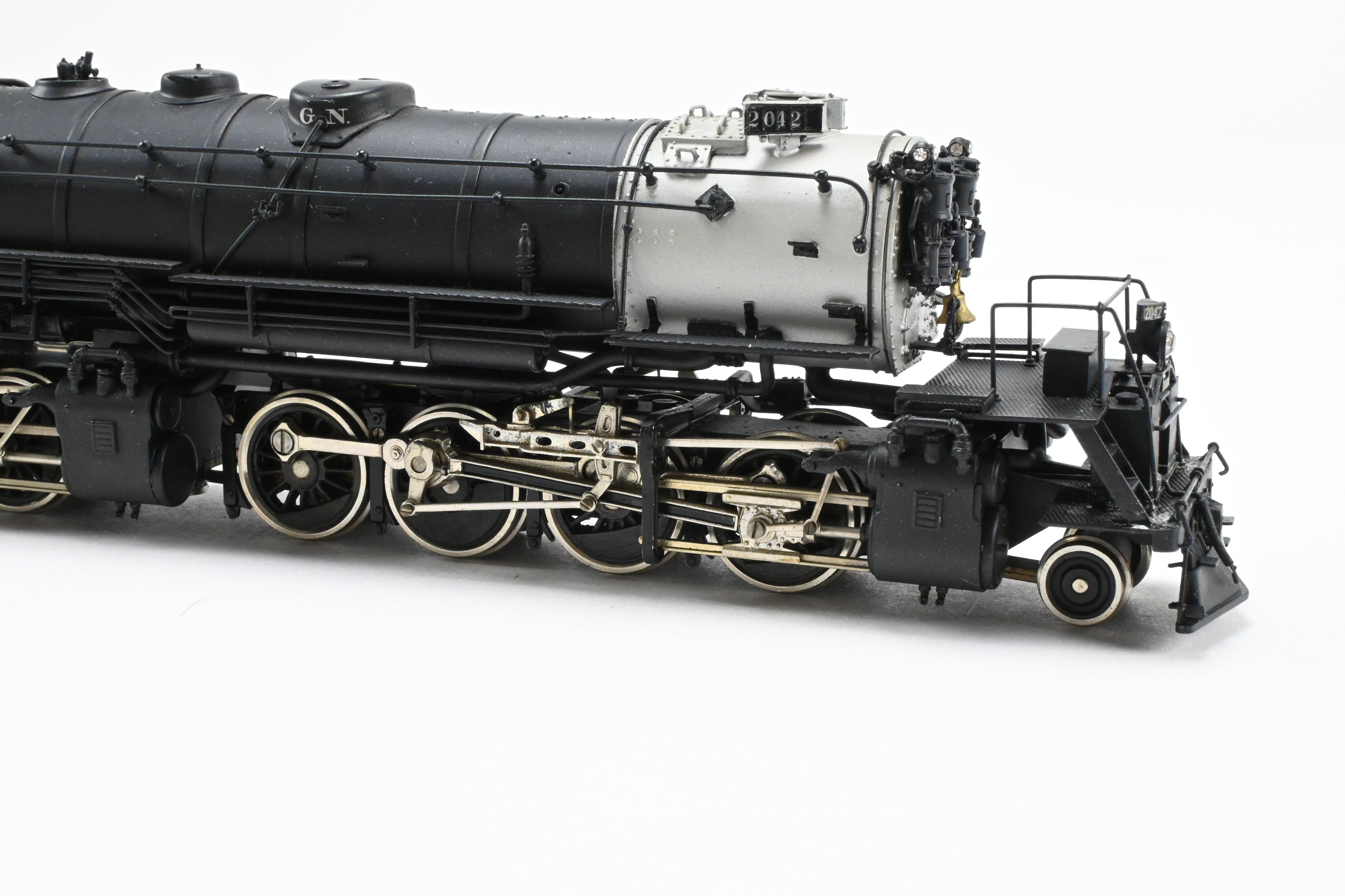 1969 HO Brass PFM - Tenshodo GN Great Northern 2-8-8-2 Class R-2 FP No. 2042 Model