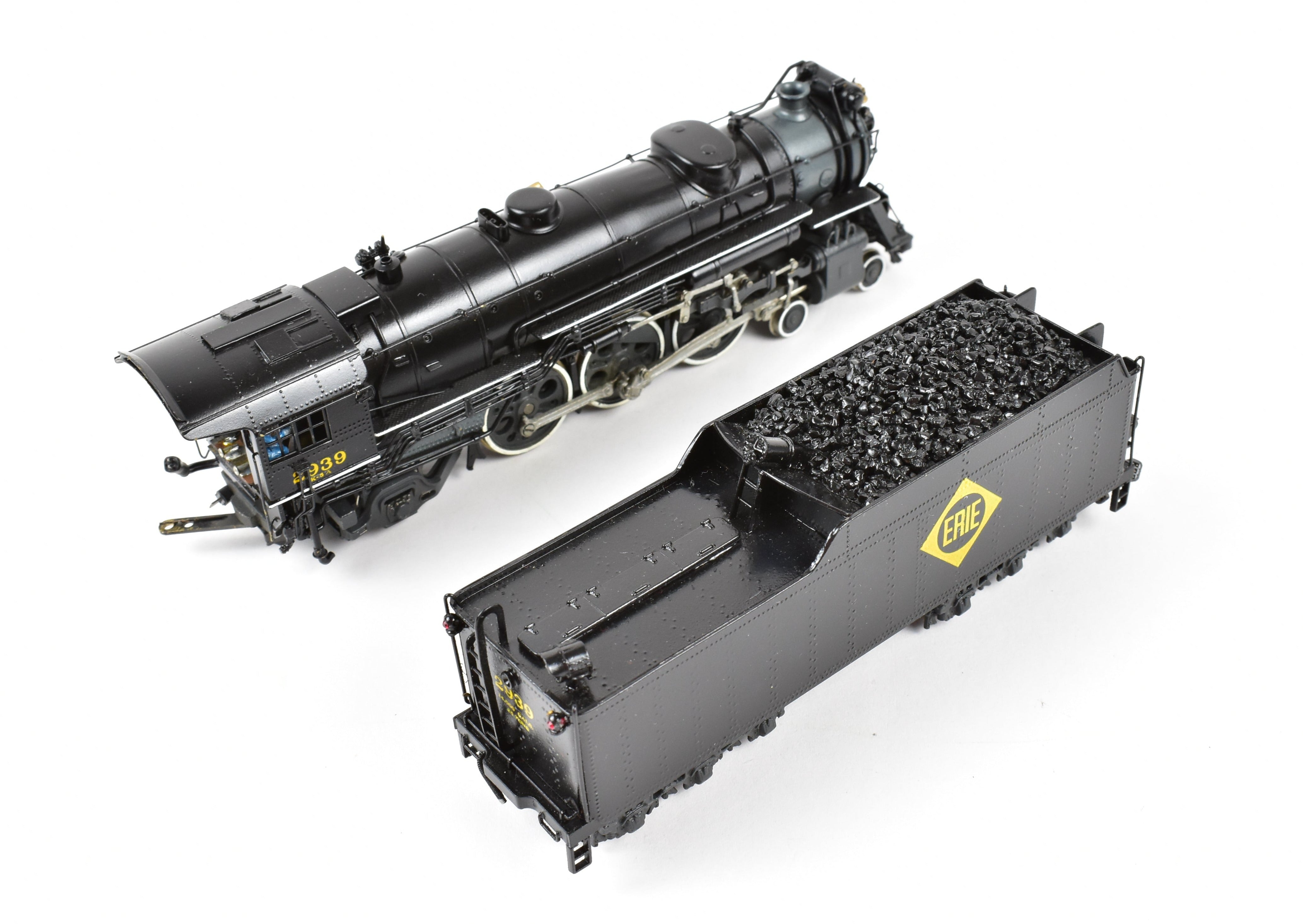 HO Scale Brass Max Gray Erie Railroad K-5 4-6-2 Pacific Steam Locomotive Model Custom Painted with SoundTraxx Econami DCC and Sound System