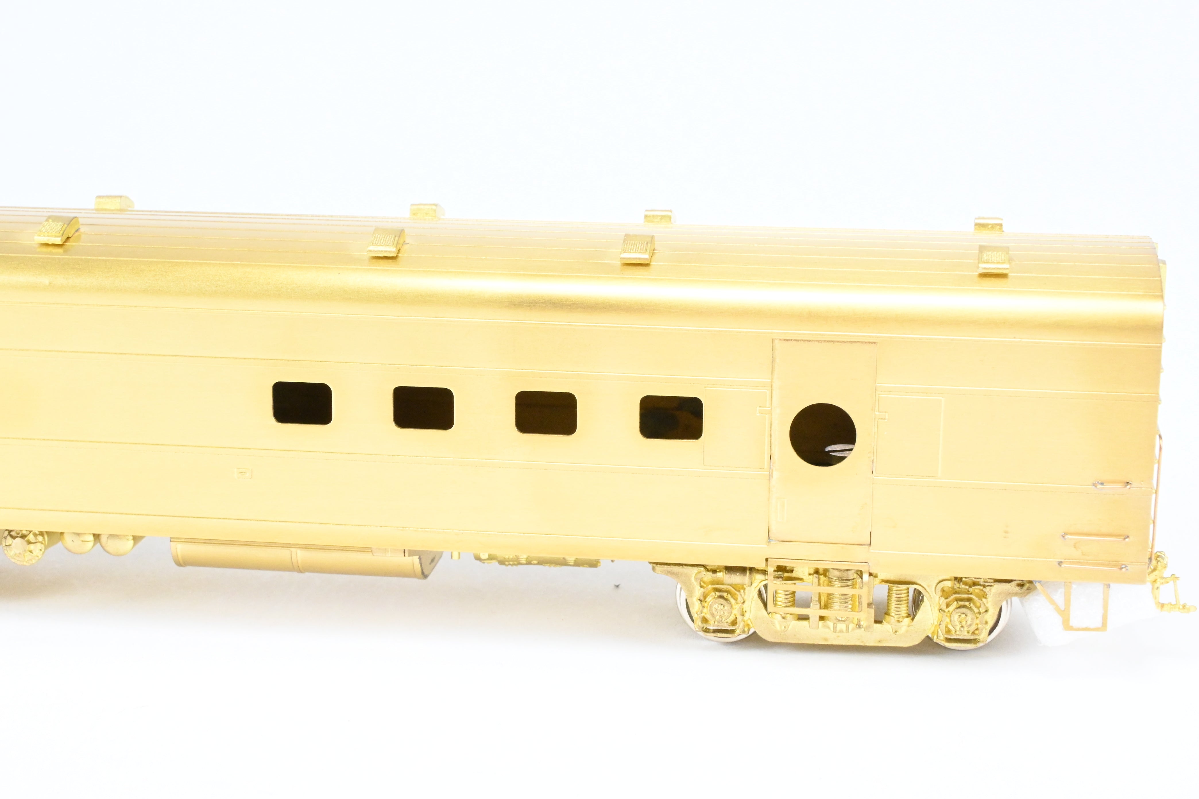 HO Brass Oriental Limited Milwaukee Road Twin Cities Hiawatha #2152 Mail Express Model