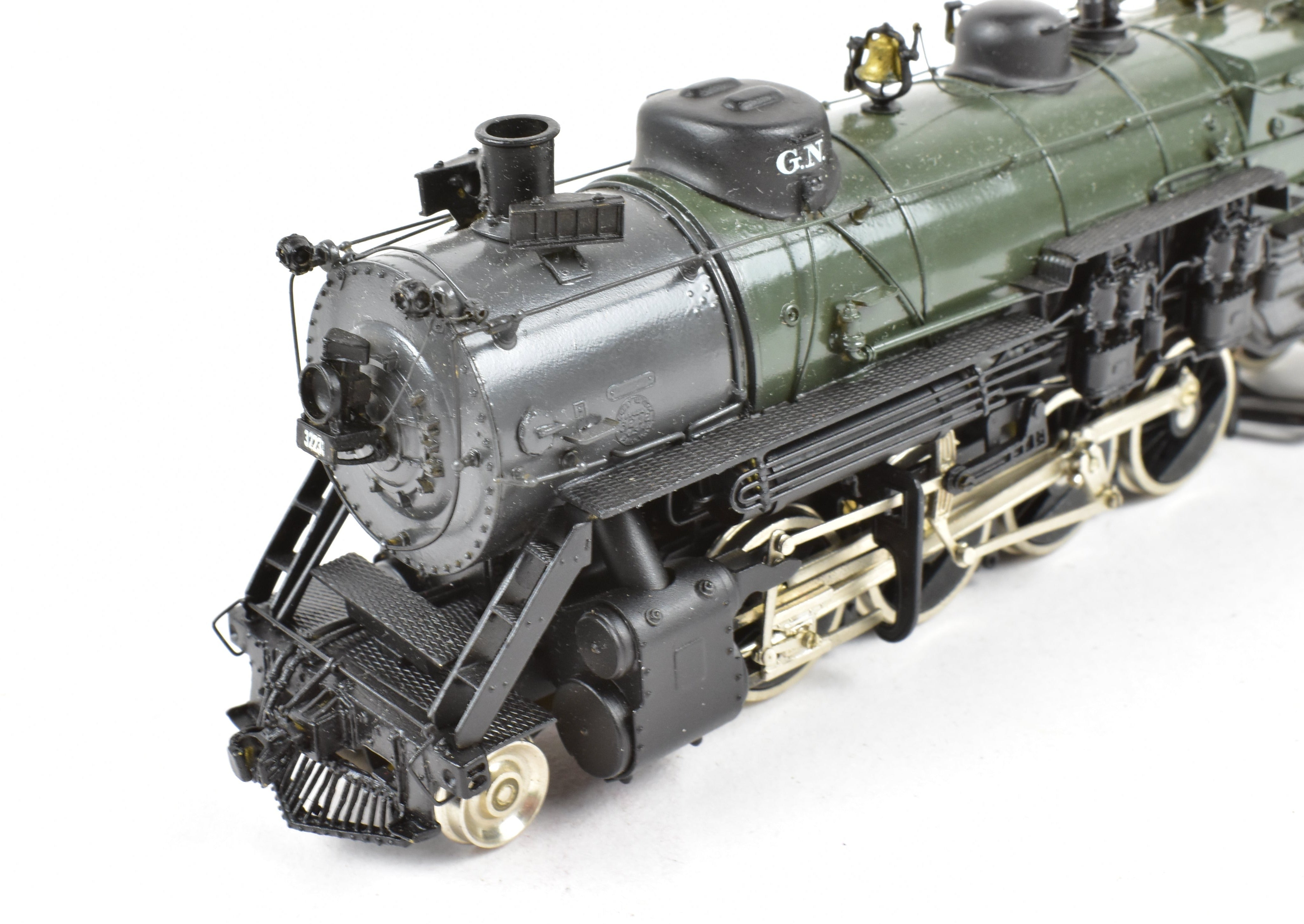 HO Scale Brass Sunset Models Great Northern 2-8-2 Class O-4 Custom Painted Model Train