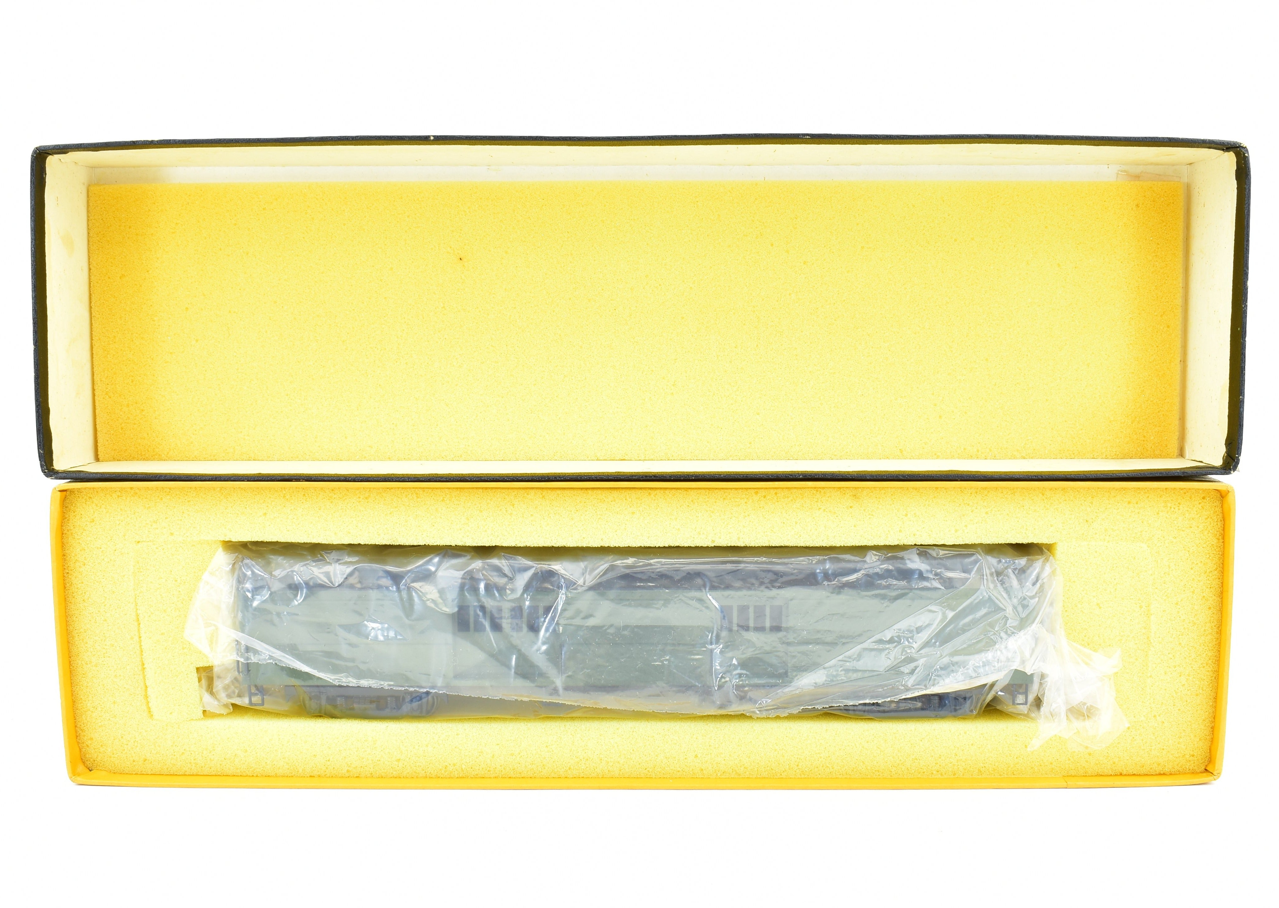 HO Scale Brass NPP Nickel - Plated Custom - Painted NYO&W Baggage Car