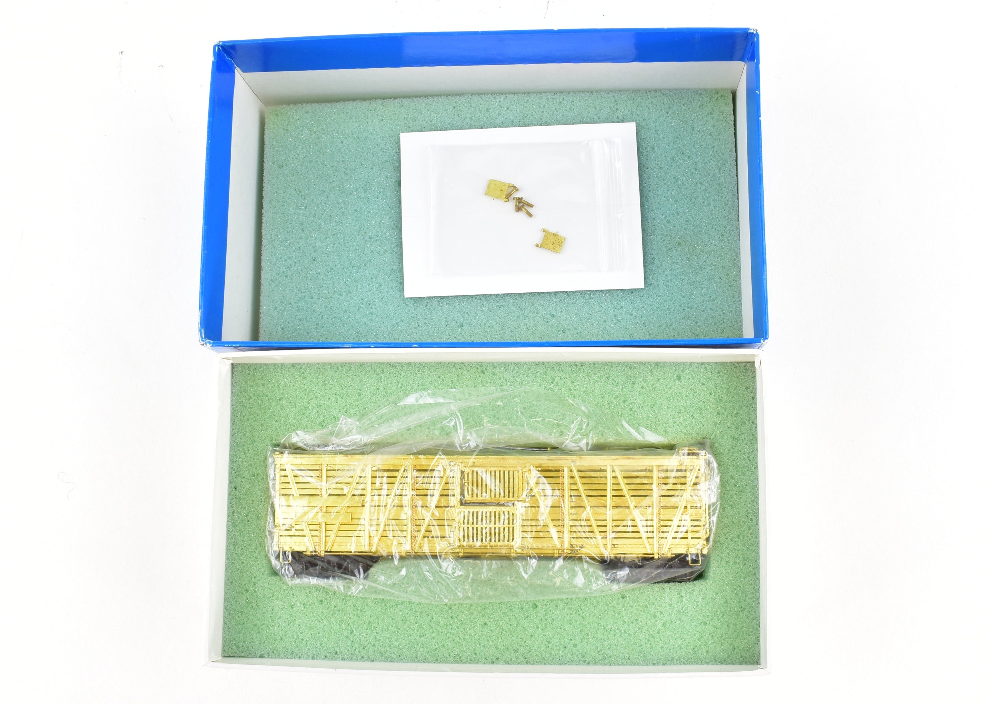 HO Scale Brass ATSF - Santa Fe Sk-Q Stock Car with Kadee Replacement Trucks