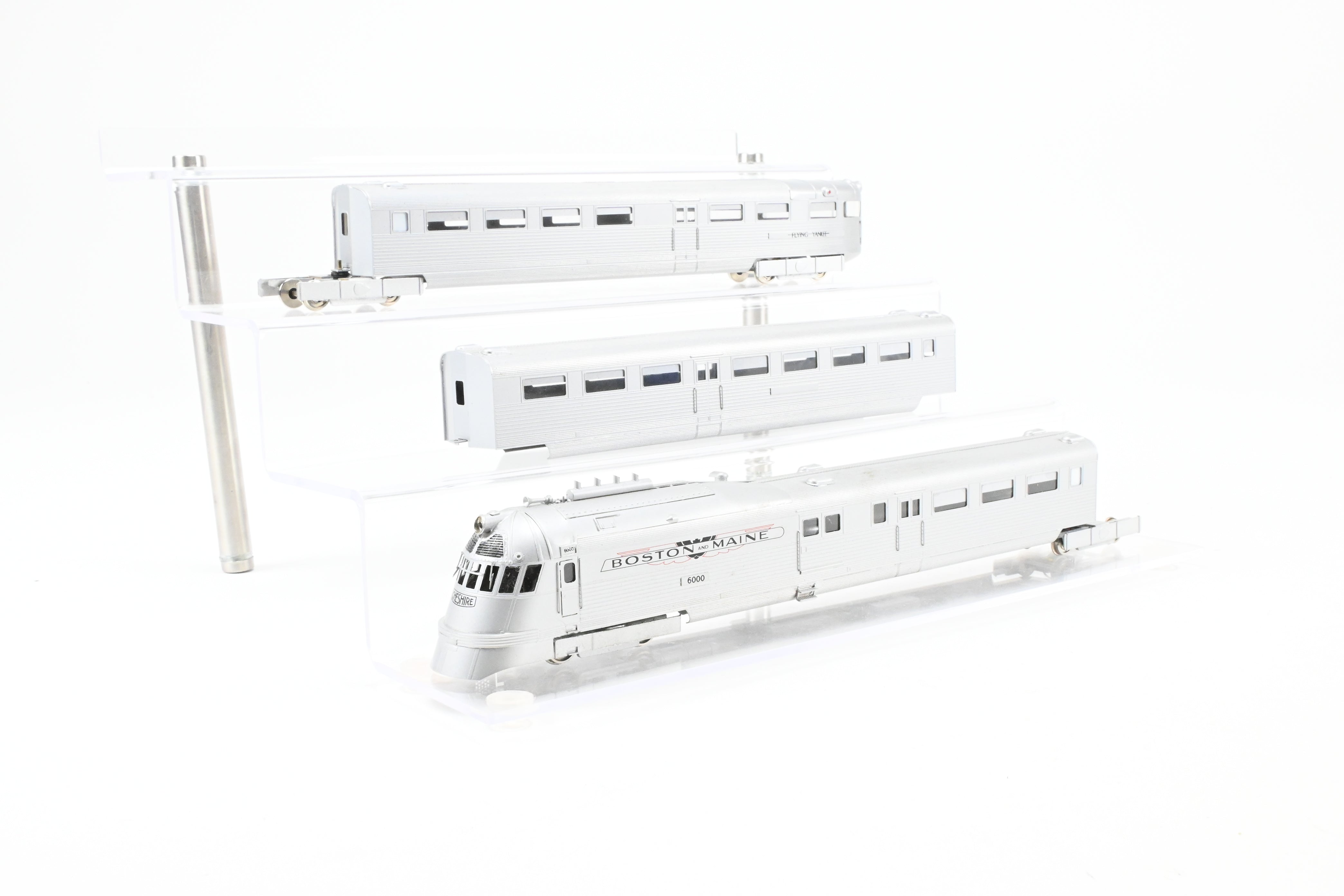 High - Quality HO Scale Custom Brass 3 - Car Train Model of Boston & Maine Flying Yankee Professionally Finished with ESU DCC and Sound System by NJ Custom Brass