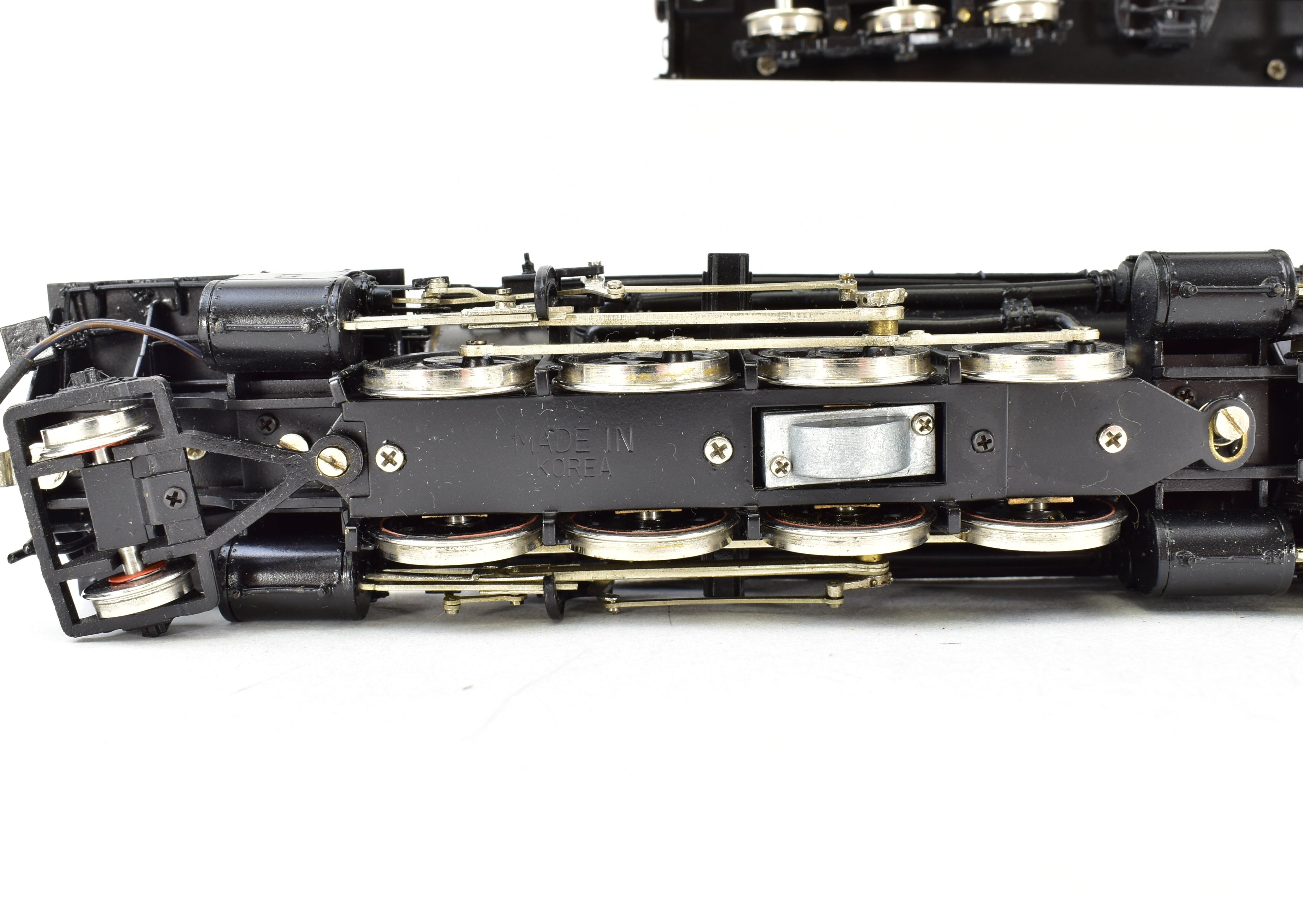 HO Scale Brass Model Train - Sunset Models Southern Pacific AC - 12 4 - 8 - 8 - 2 Cab Forward Freight Locomotive, Road Number 4294