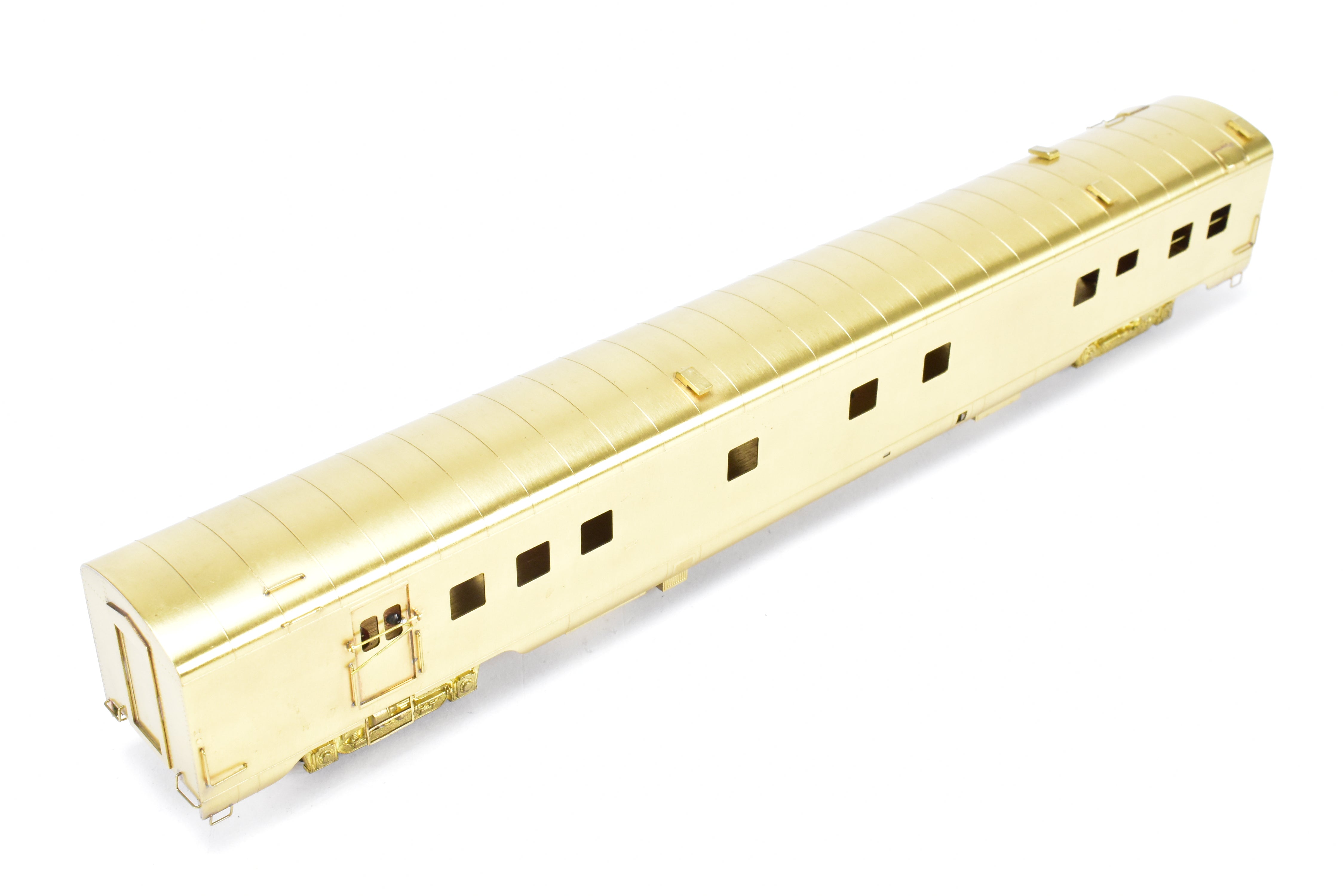 HO Scale Brass Model of Oriental Limited NP - Northern Pacific North Coast Limited Mail - Dormitory Car #425 with Skirts