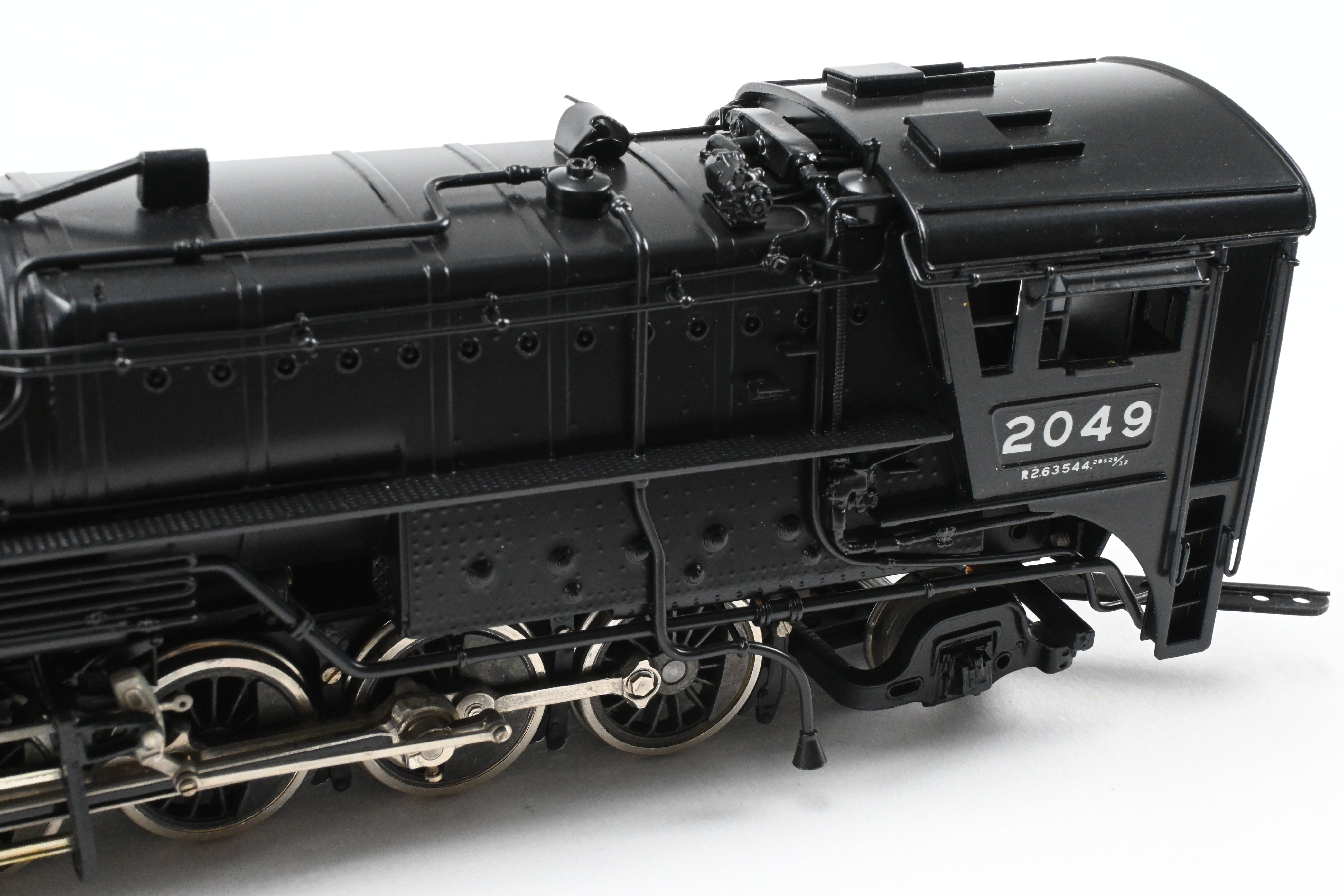 High - Quality HO Scale Brass PFM - Tenshodo GN Great Northern 2 - 8 - 8 - 2 Class R - 2 FP Model Train Engine, Road Number 2049, 1974 Run