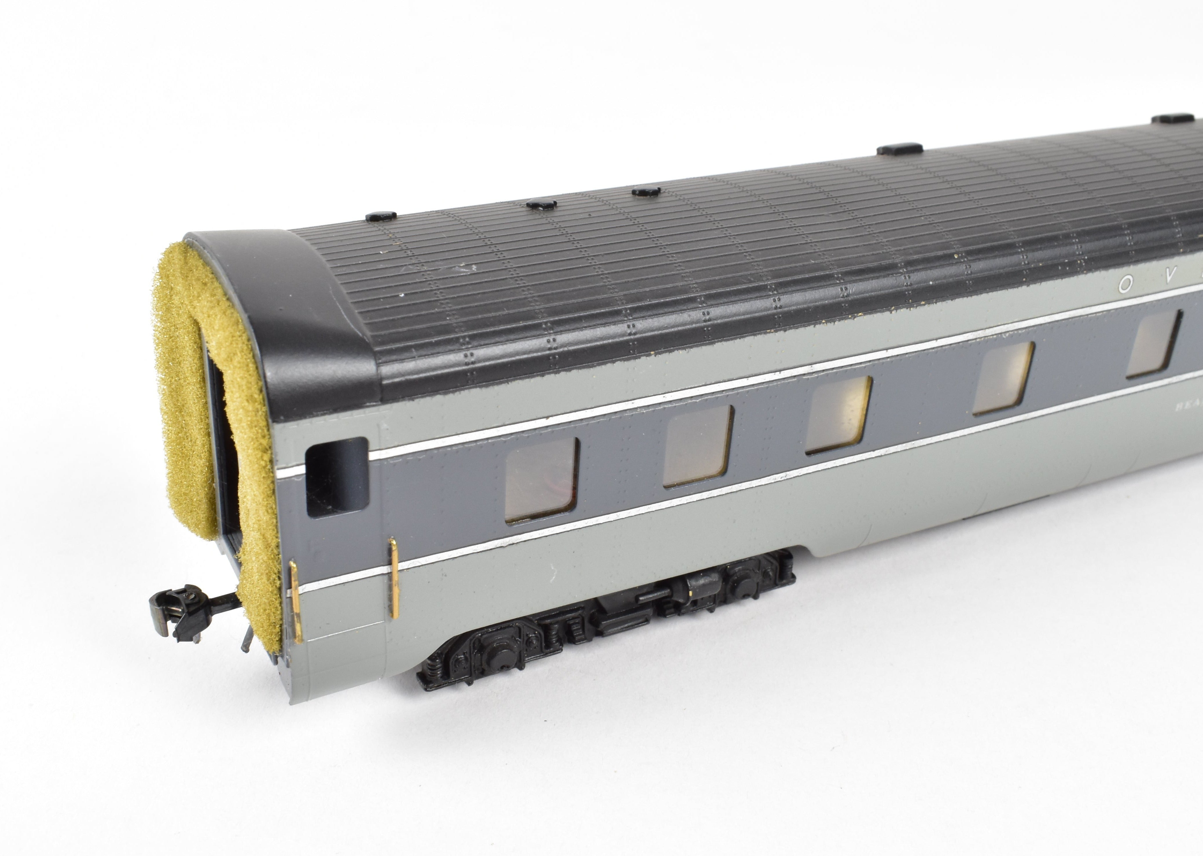 HO Scale Brass Model Train Set - Oriental Limited SP/UP/C&NW UP Union Pacific The Forty Niner 8-Car Set in Two-Tone Gray with Overland Lettering