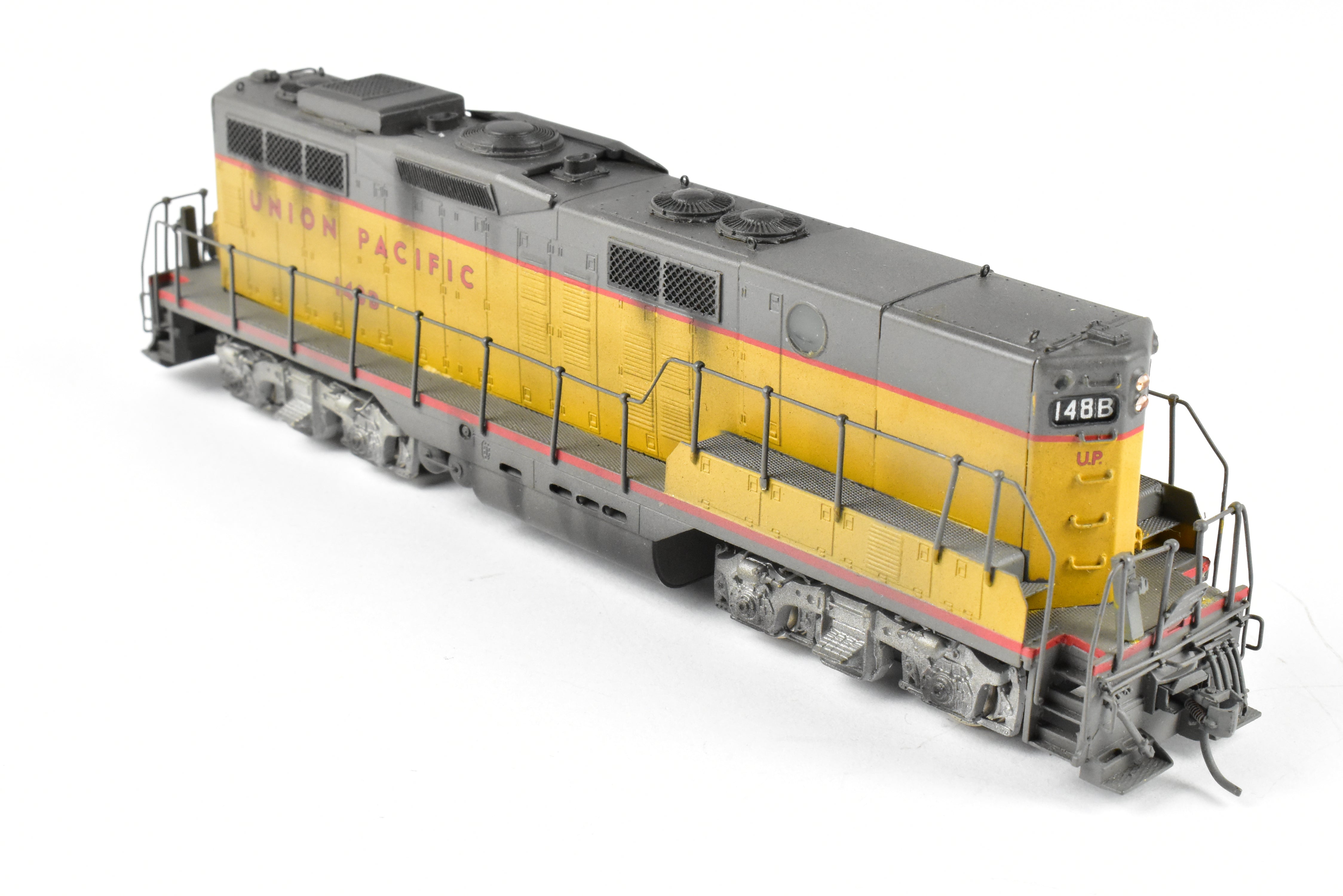 HO Brass Oriental Limited Union Pacific EMD GP9 1750 HP Weathered Cabless B-Unit #148B