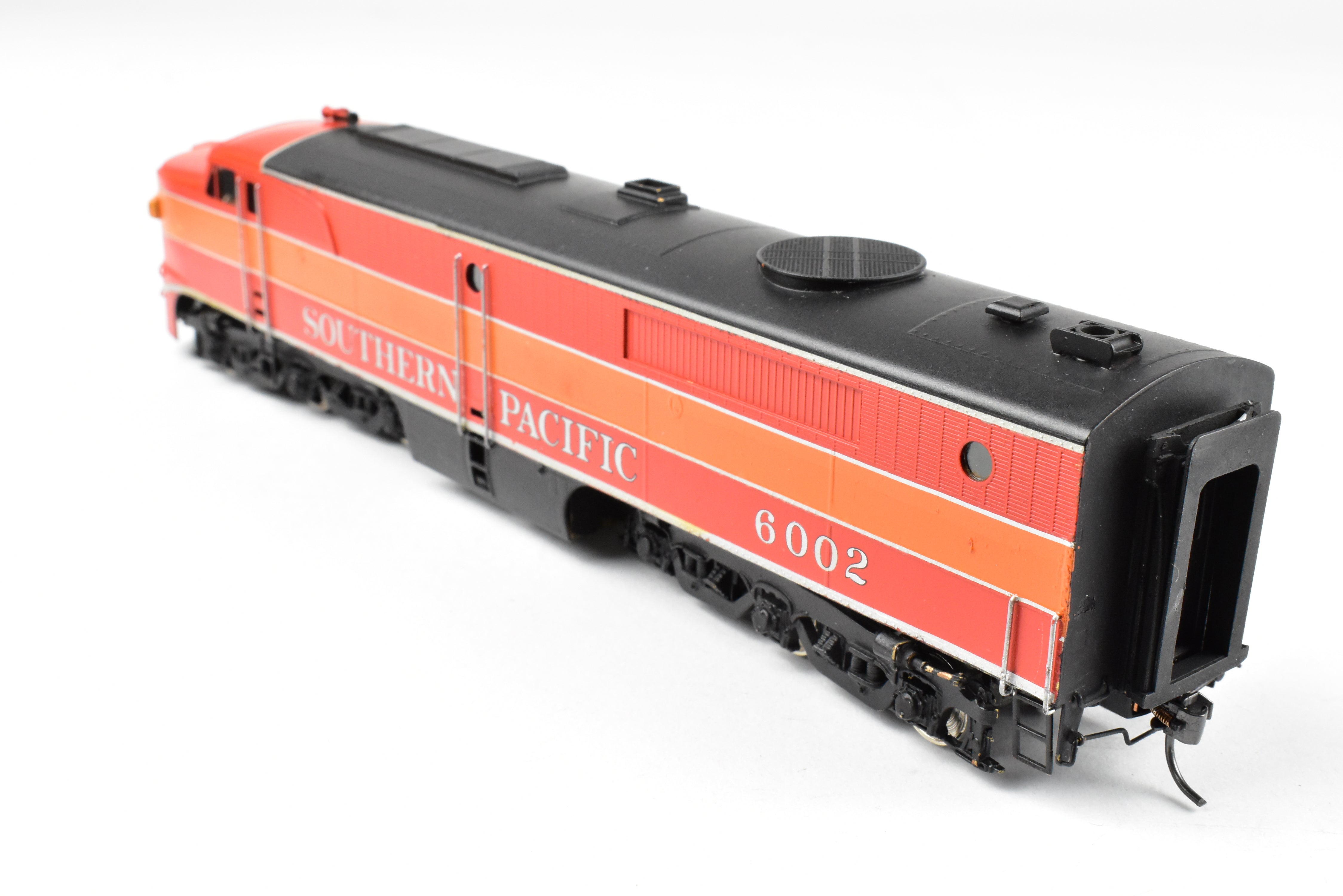 High - Quality HO Scale Brass Model Train Set - Southern Pacific Alco PA - 1/PB - 1 Limited Edition with Ajin Drives, DCC and Sound Function (CP Nos 6002/5912)