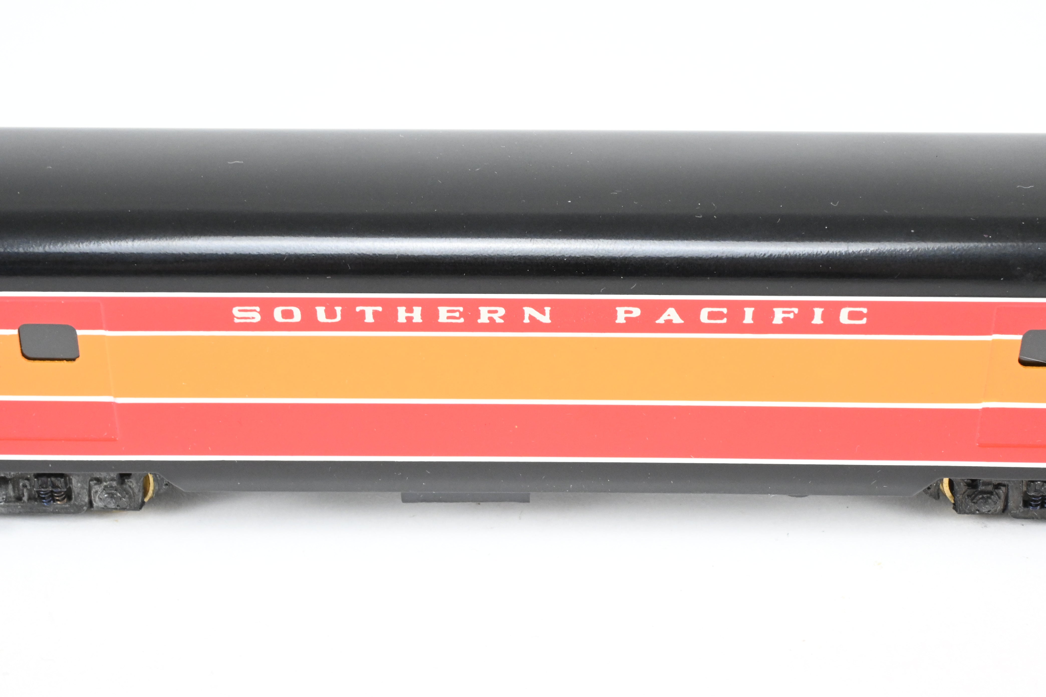 HO Scale Brass PFM Model Train - Tenshodo SP Brand Southern Pacific Baggage Flush Side Factory Painted Daylight Shorty Cars