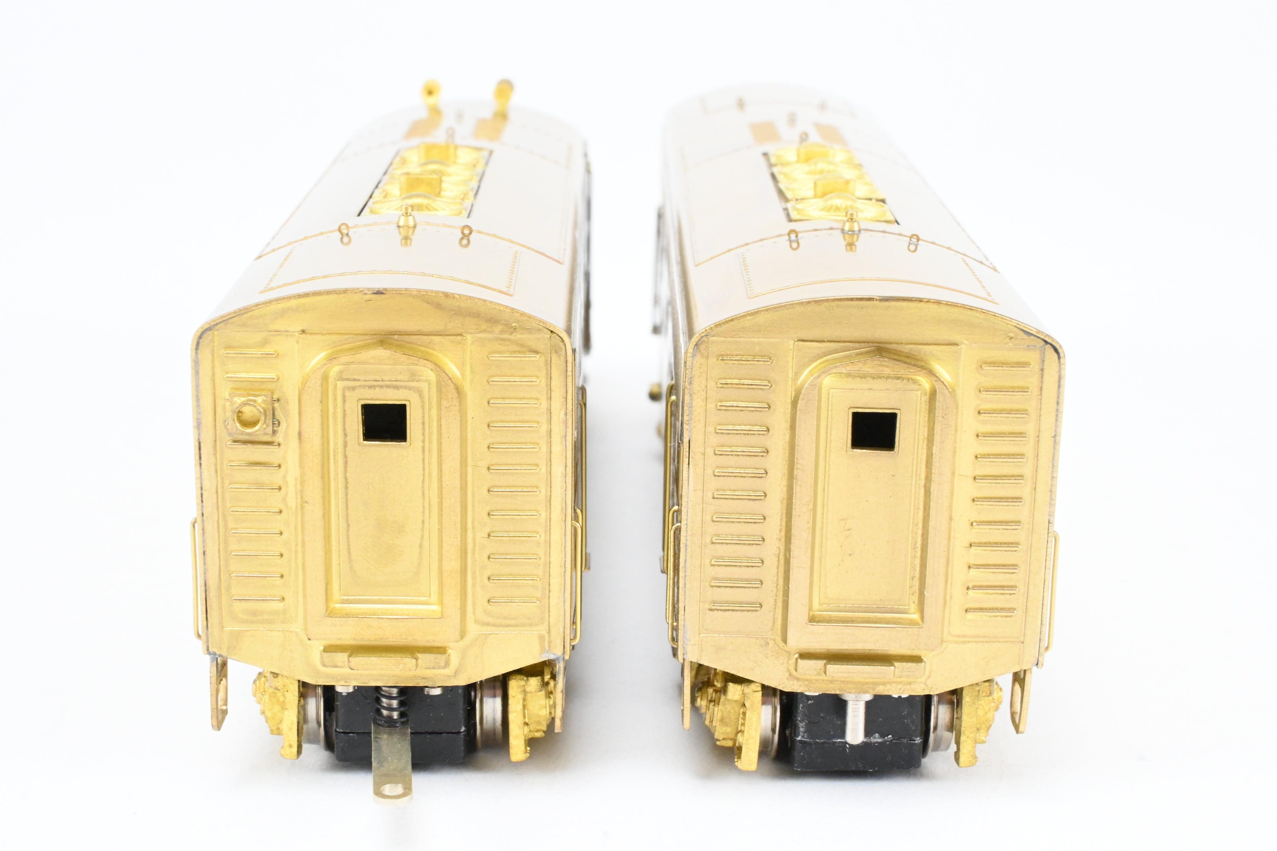 High - Quality HO Scale Brass Oriental Limited EMD F3A/F3B PH III 1500 HP 2 - Unit Model Train Set
