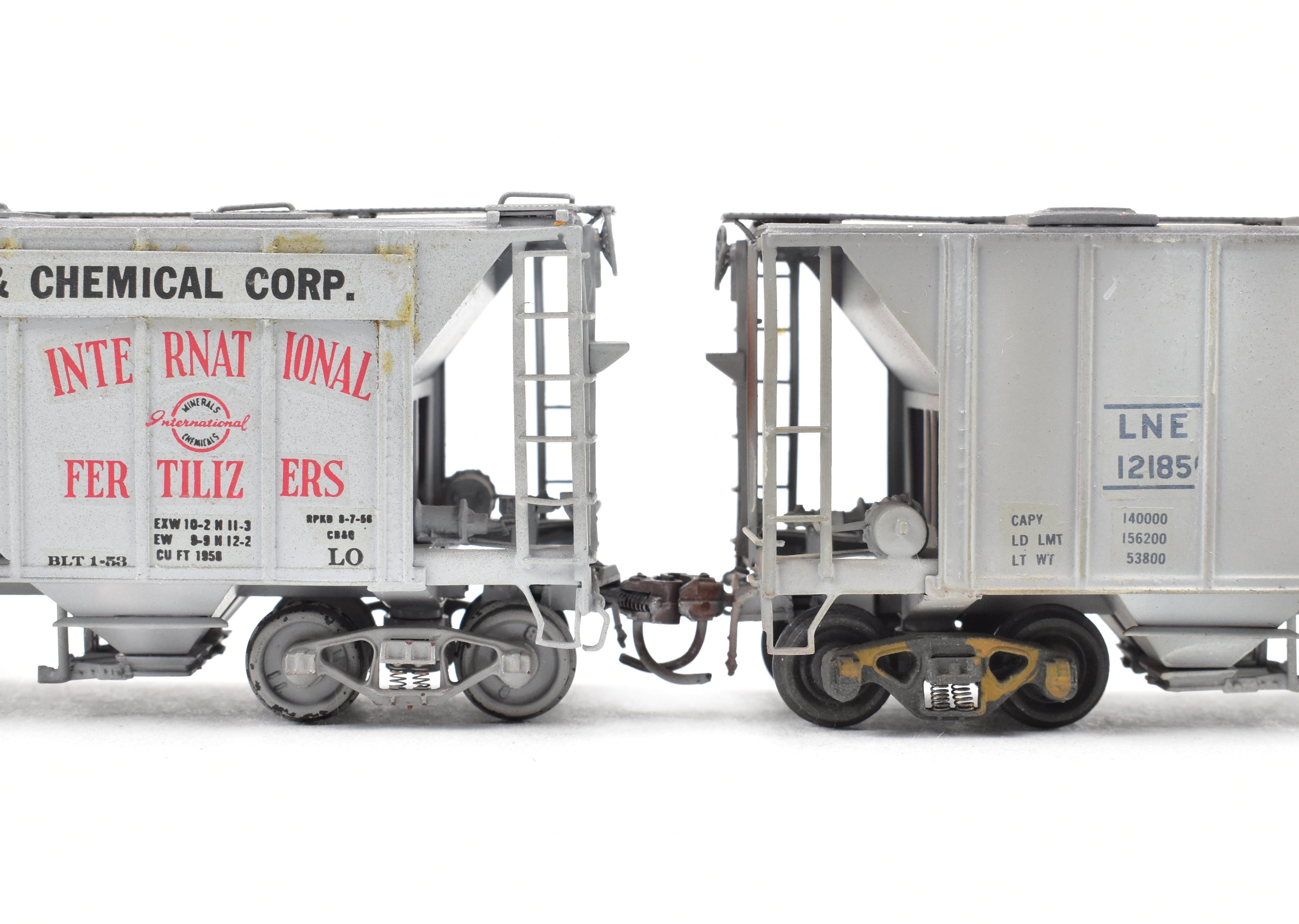 HO Scale Brass 2-Piece Lot of Custom Painted & Weathered ACF 34' Covered Hoppers