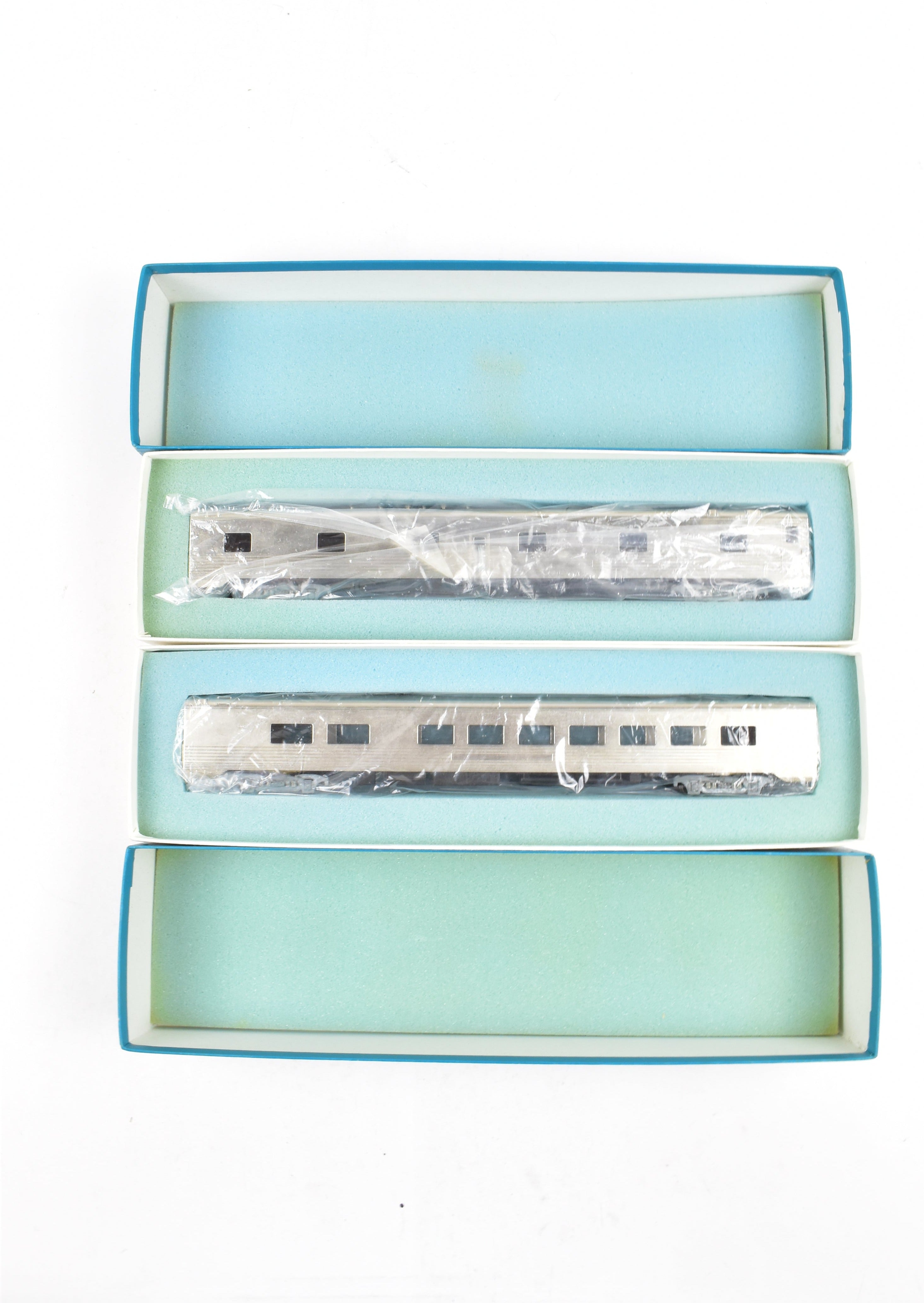 HO Scale Brass Model Train Lambert C&O - Chesapeake and Ohio 2 Unit Dorm Kitchen and Diner Set for Train Enthusiasts