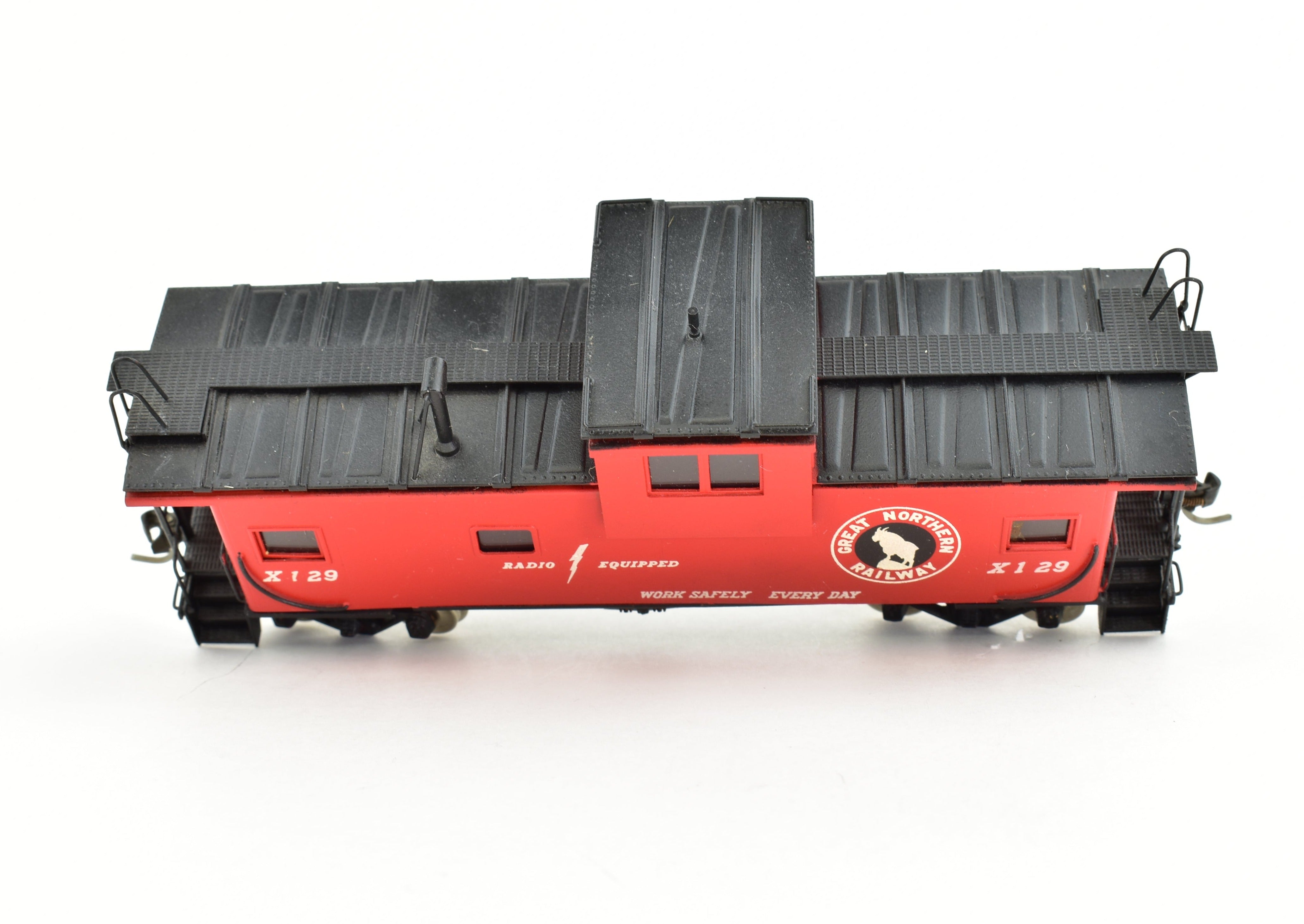 HO Scale Brass PFM Fujiyama Great Northern Big Sky Steel Caboose CP Model