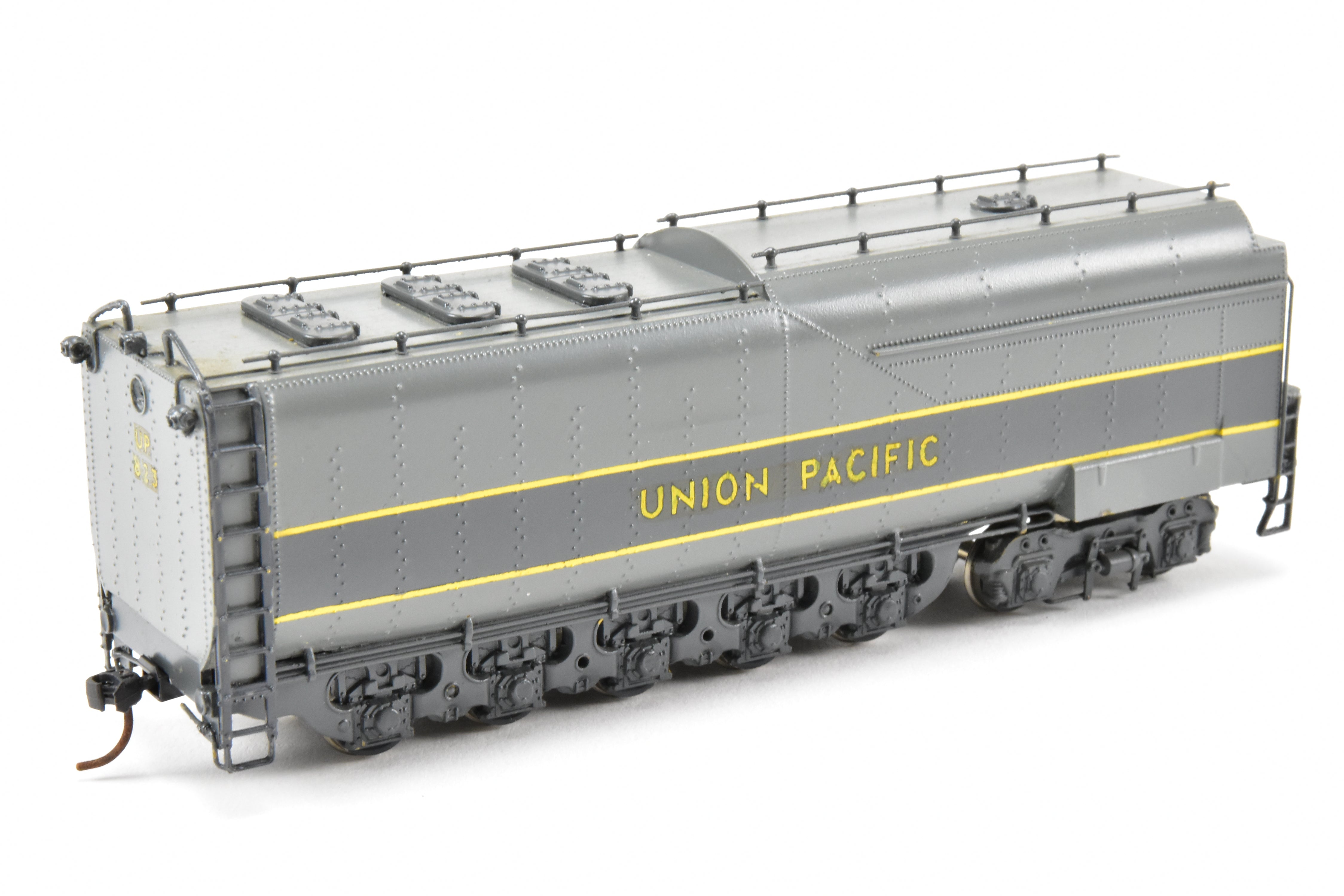 HO Scale Brass PFM Union Pacific 4-8-4 FEF-2 Northern #823 Custom Two-Tone Grey