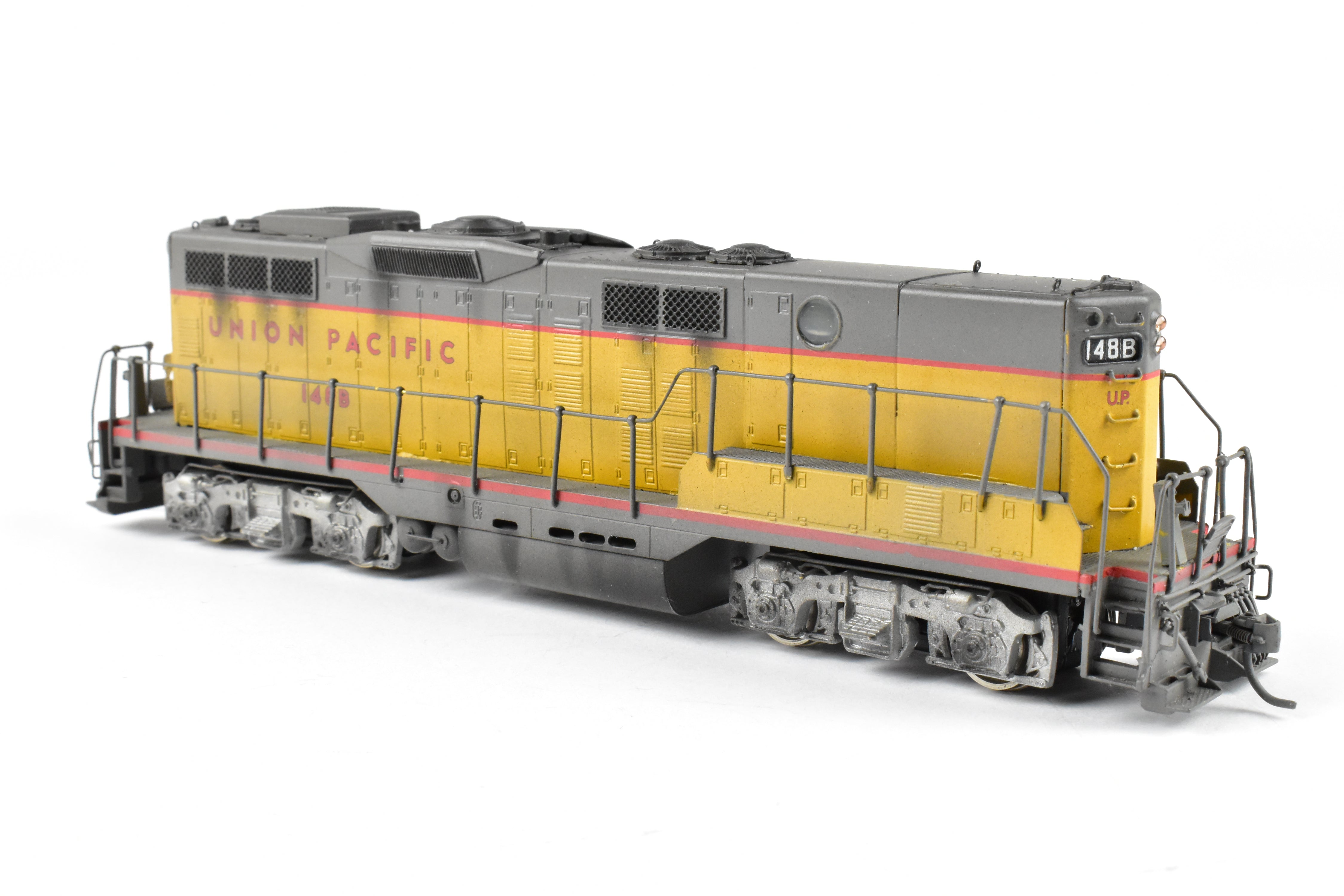 HO Brass Oriental Limited Union Pacific EMD GP9 1750 HP Weathered Cabless B-Unit #148B