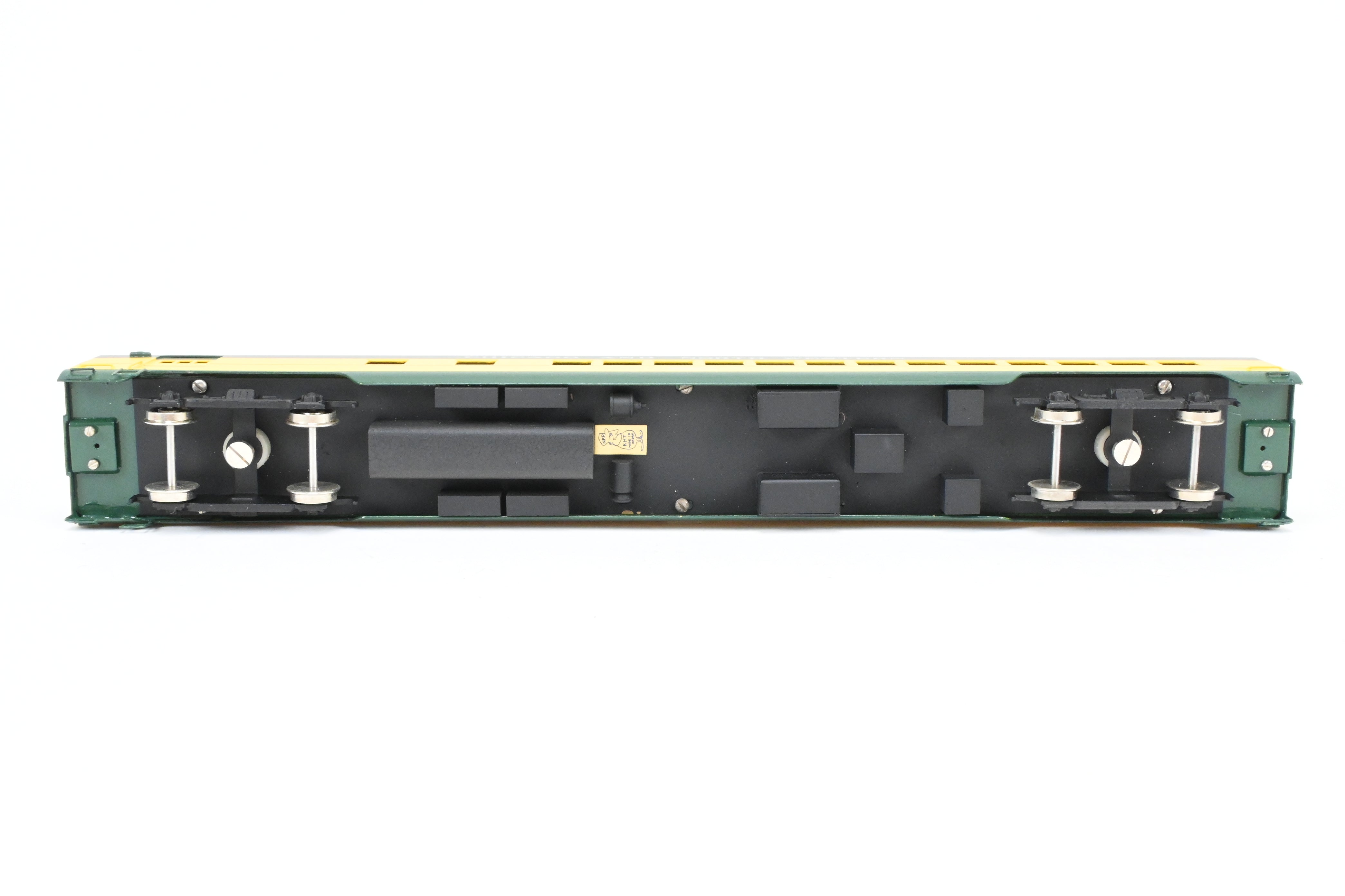 High - Quality HO Scale Brass Nickel Plate Products (NPP) Chicago & Northwestern (C&NW) Baggage and Parlor Car Set with Factory Painting