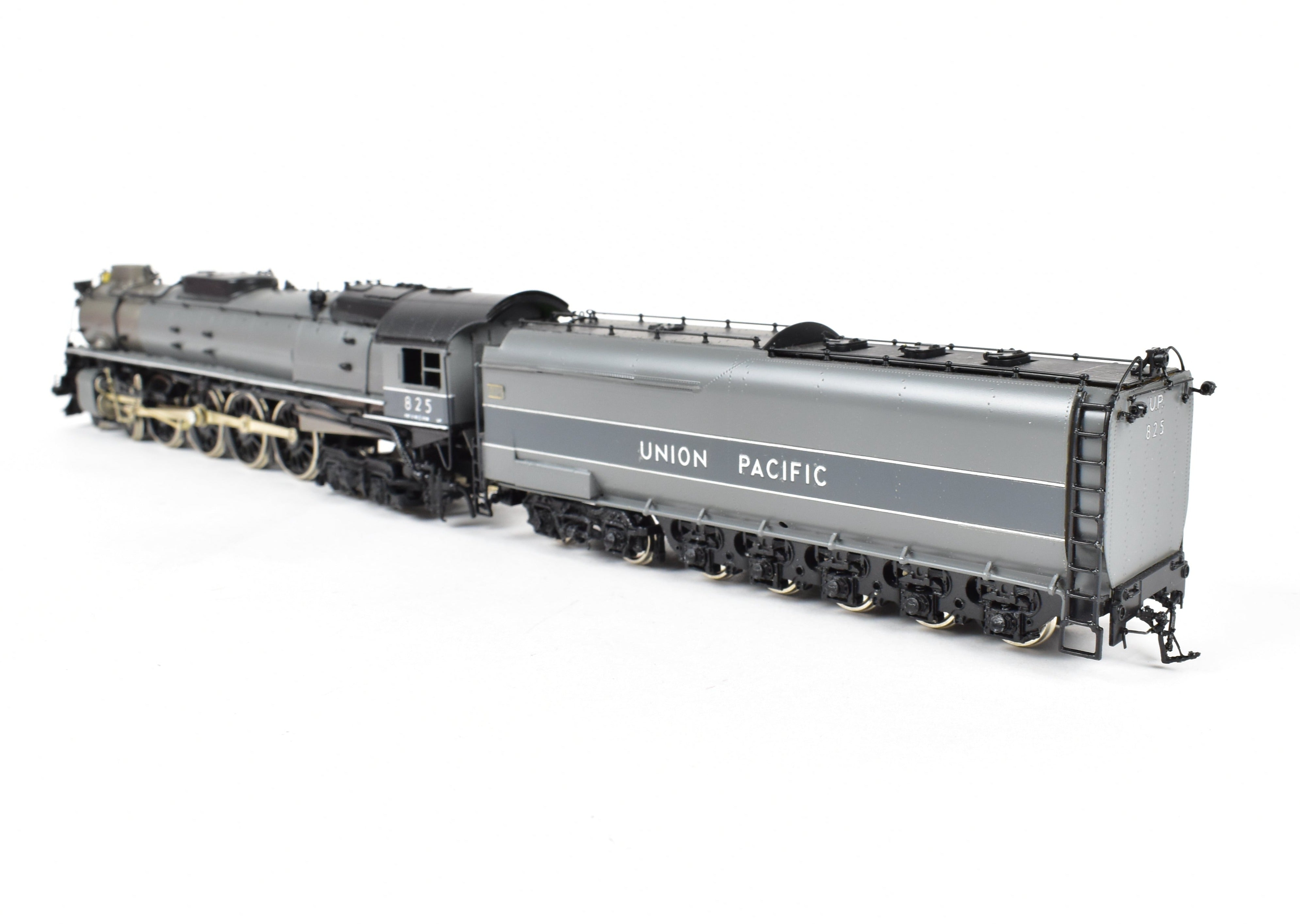 HO Brass Key Imports Union Pacific 4-8-4 FEF-2 Oil Version Grey No. 825 CS 59