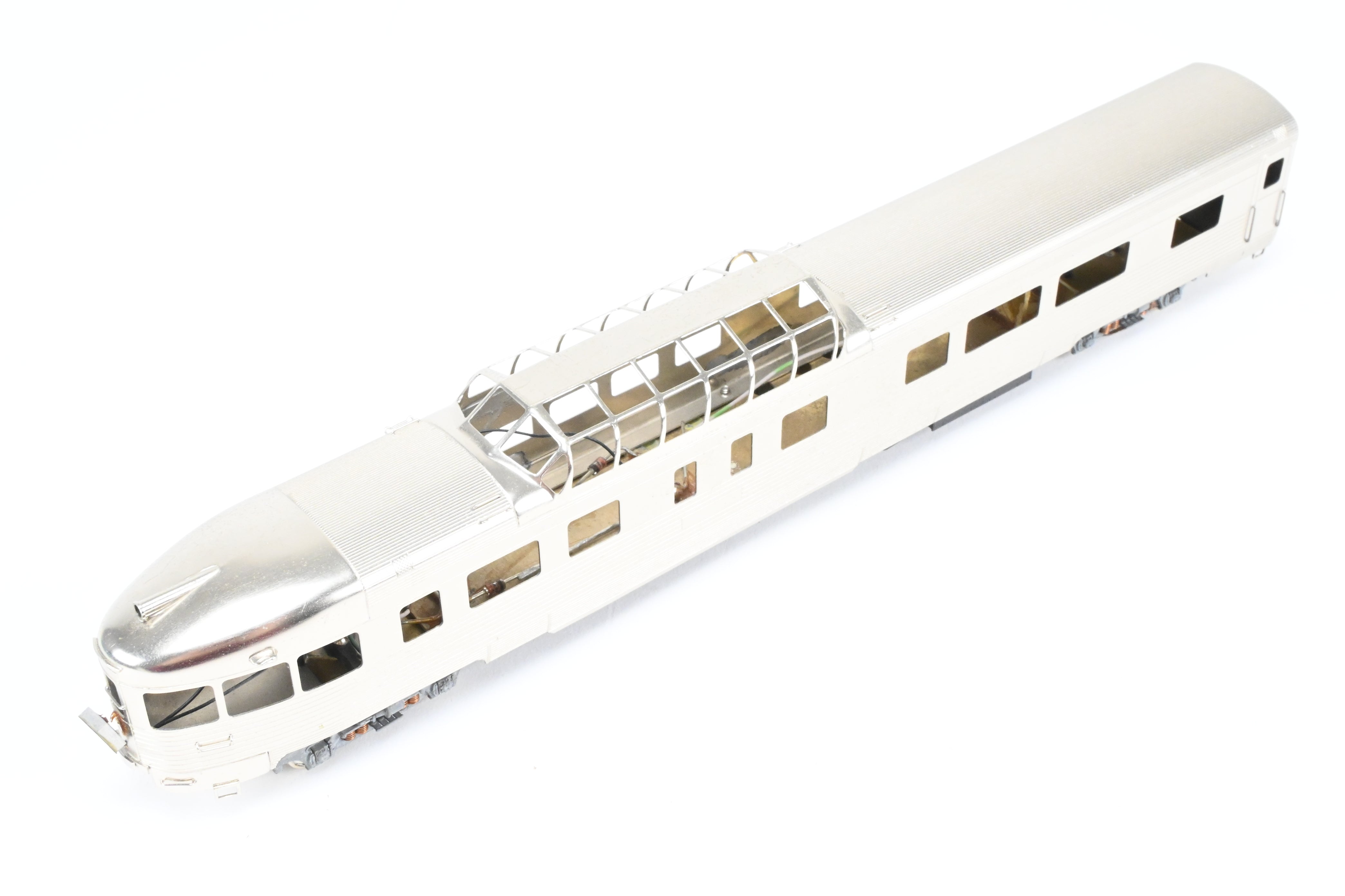 HO Scale Brass Lambert Chesapeake and Ohio (C&O) Budd Dome Observation Model Train Car