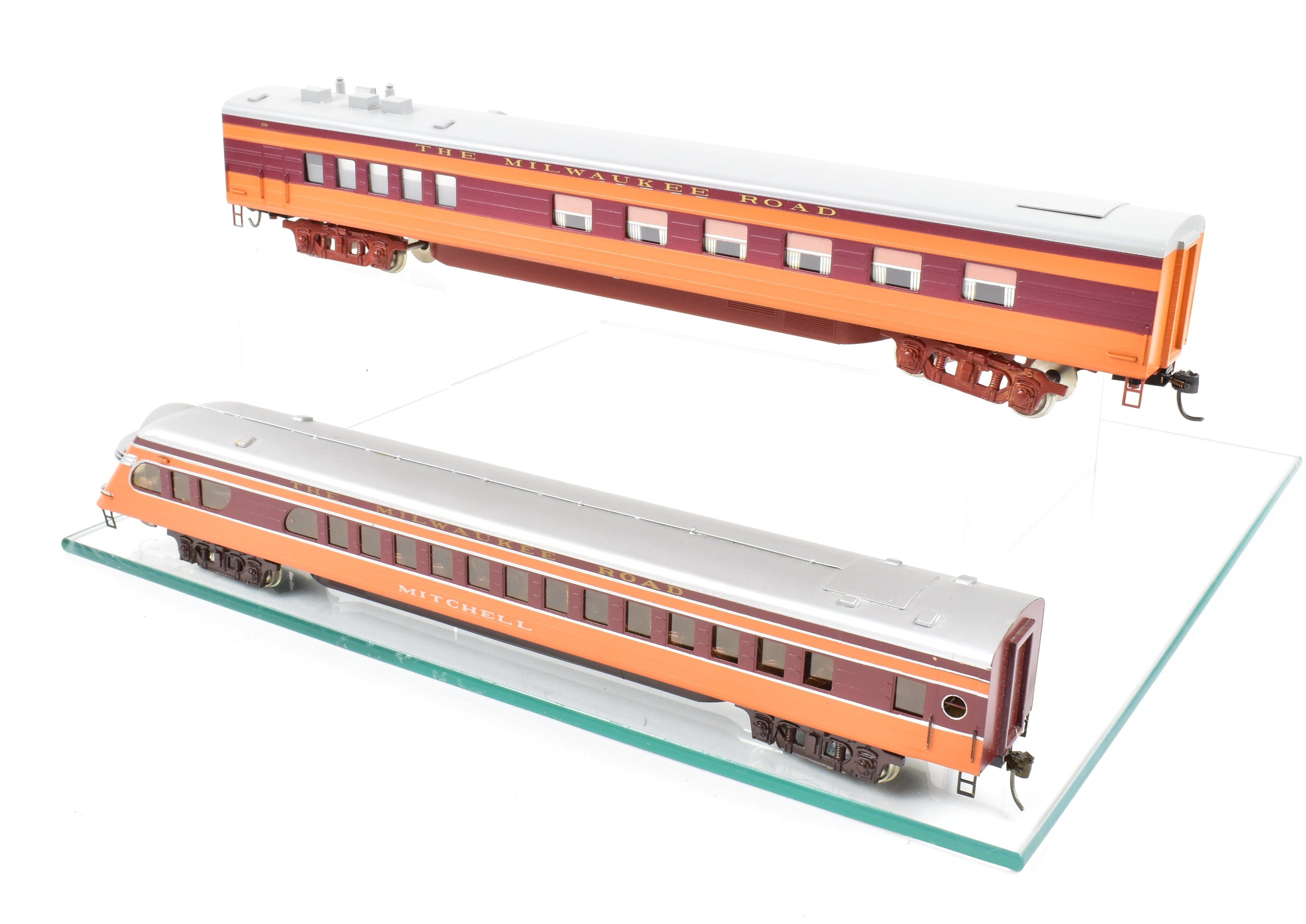 HO Scale Brass NPP Nickel - Plated Milwaukee Road Hiawatha 2 - Car Dining & Observation Set