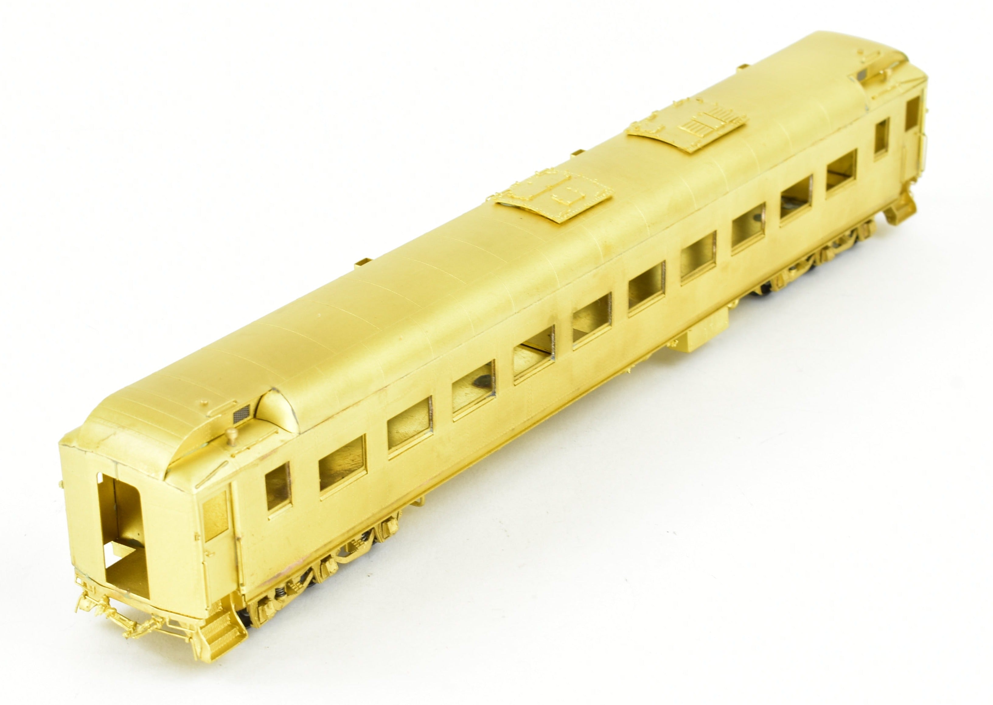 HO Scale Brass Model of ATSF - Santa Fe Heavyweight Chair Car With A/C in the 3050 - 3069 Series by Pecos River Brass