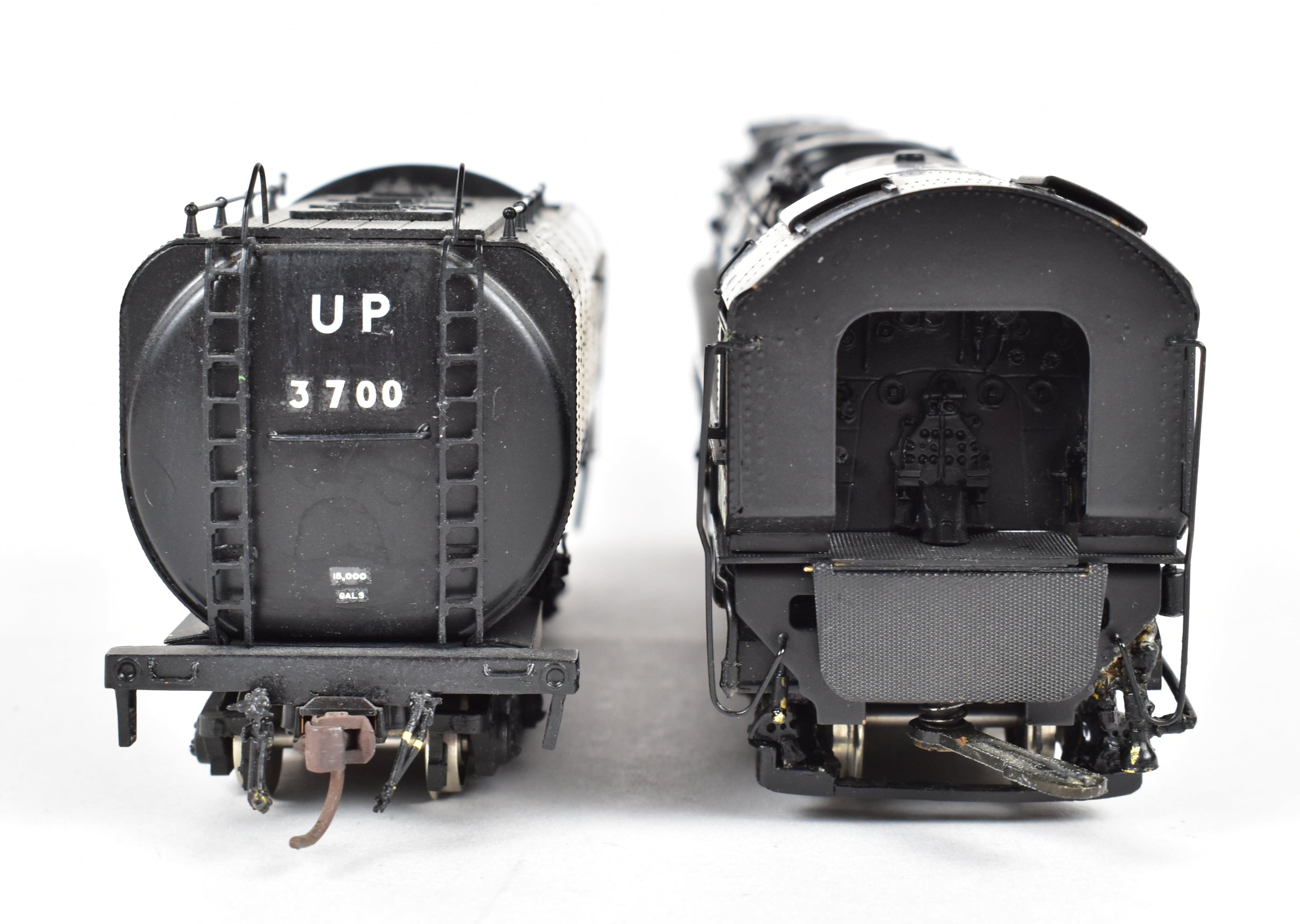 HO Brass Key Imports UP - 1984 Union Pacific 3700 Class 4-6-6-4 Challenger Coal Locomotive, C.S. No. 23 Factory Painted