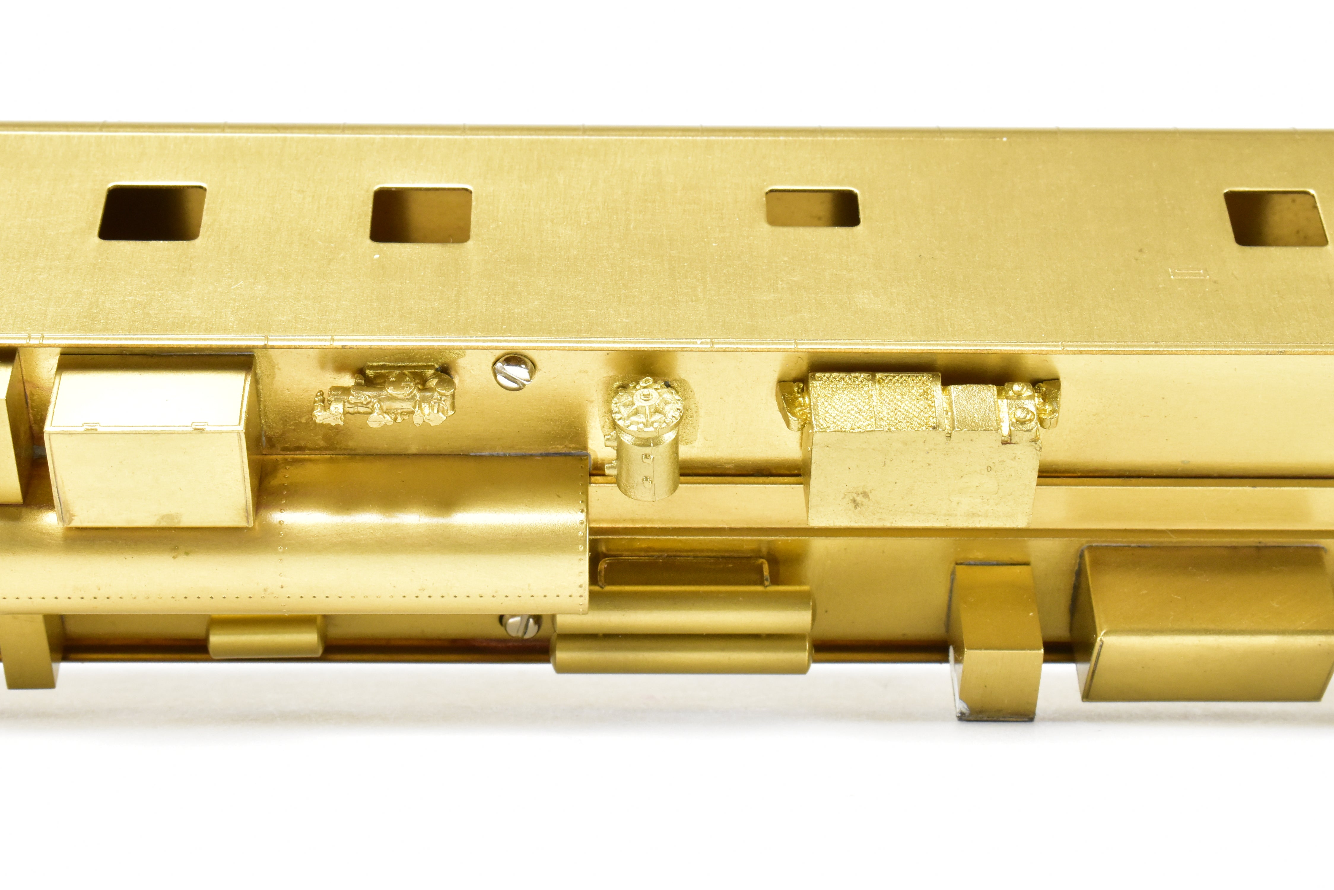 HO Scale Brass Oriental Limited NP - Northern Pacific North Coast Limited Mail - Dormitory Car #425 without Skirts (Model Train Car)