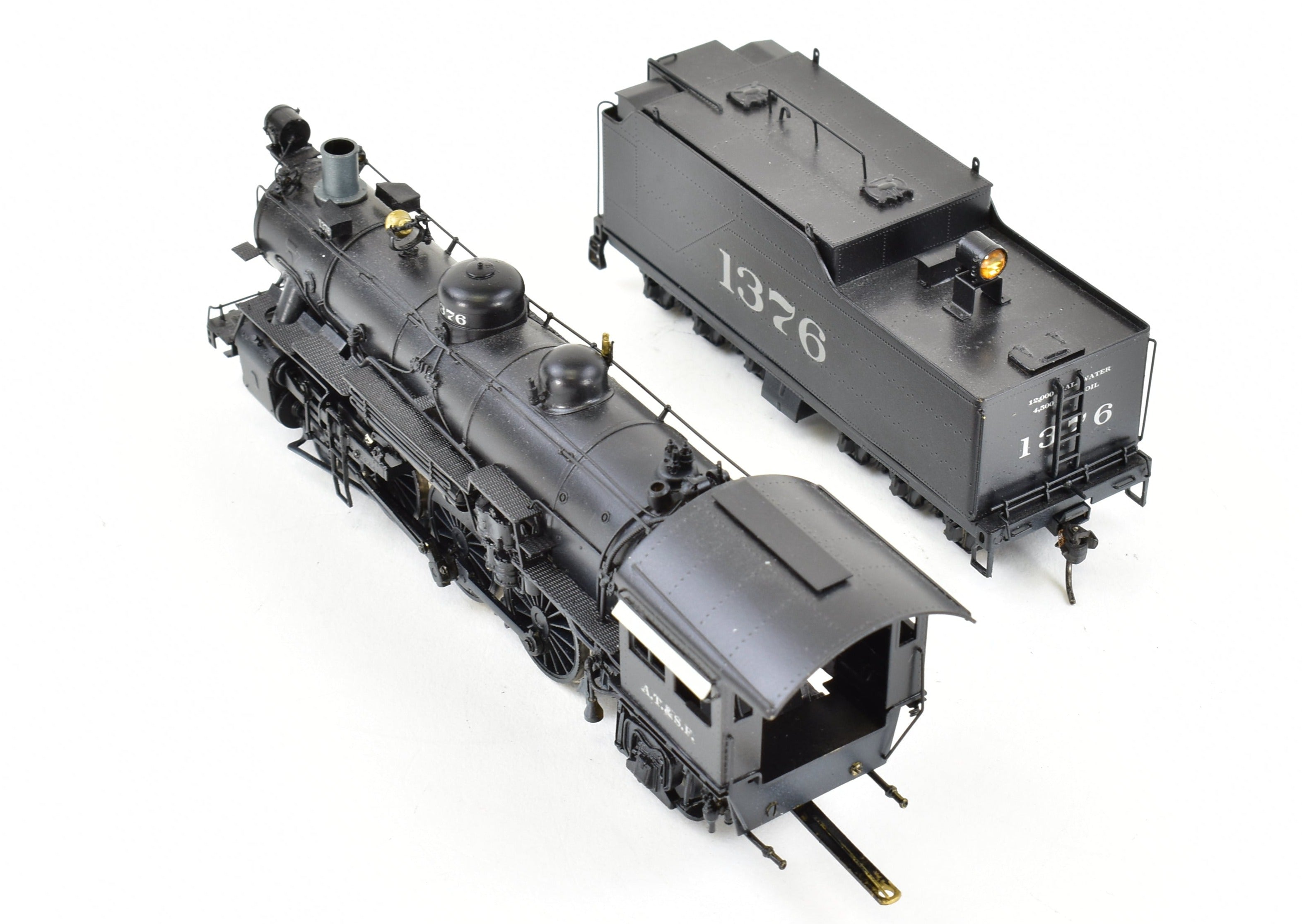 Hallmark HO Scale Brass Pacific Fast Mail Model Train - Fujiyama ATSF Santa Fe 4-6-2 Class 1337 Custom Painted with Exquisite Details