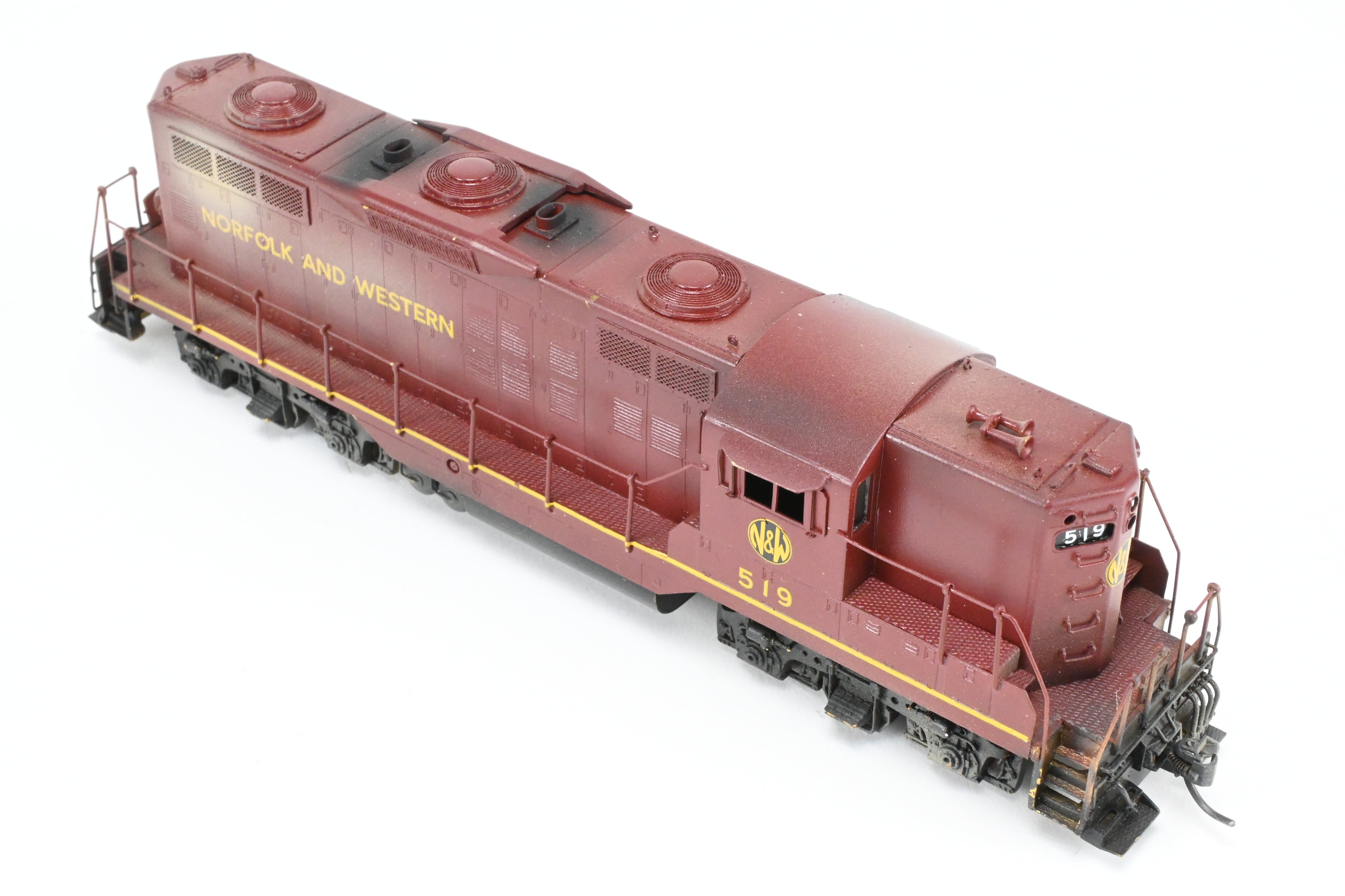 HO Scale Brass N&W Norfolk & Western EMD GP9 1750 HP Late Version with 48 Fans & Brakes