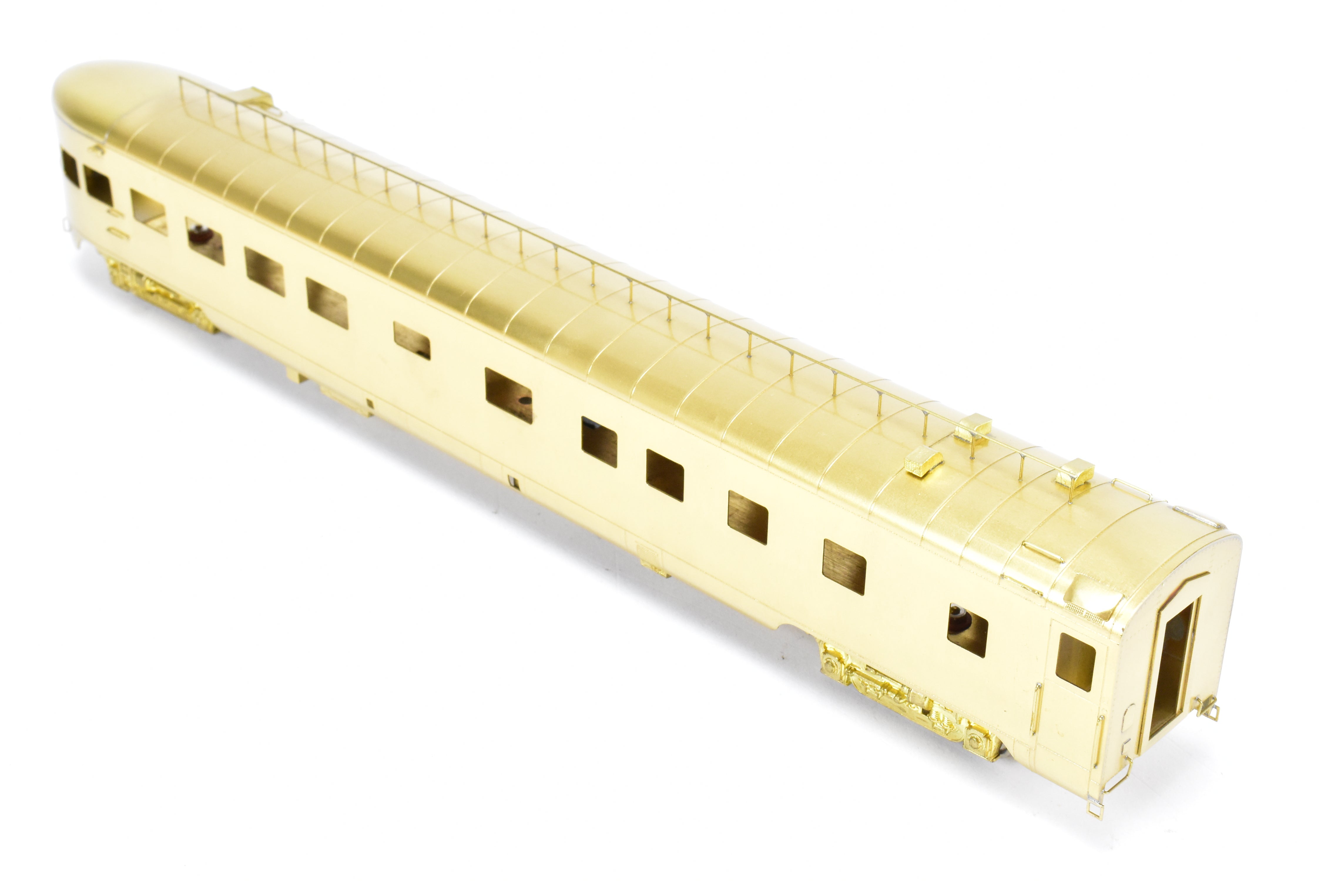 HO Scale Brass Model Train - Oriental Limited NP - Northern Pacific North Coast Limited Buffet Lounge Observation Car 390 with Skirts