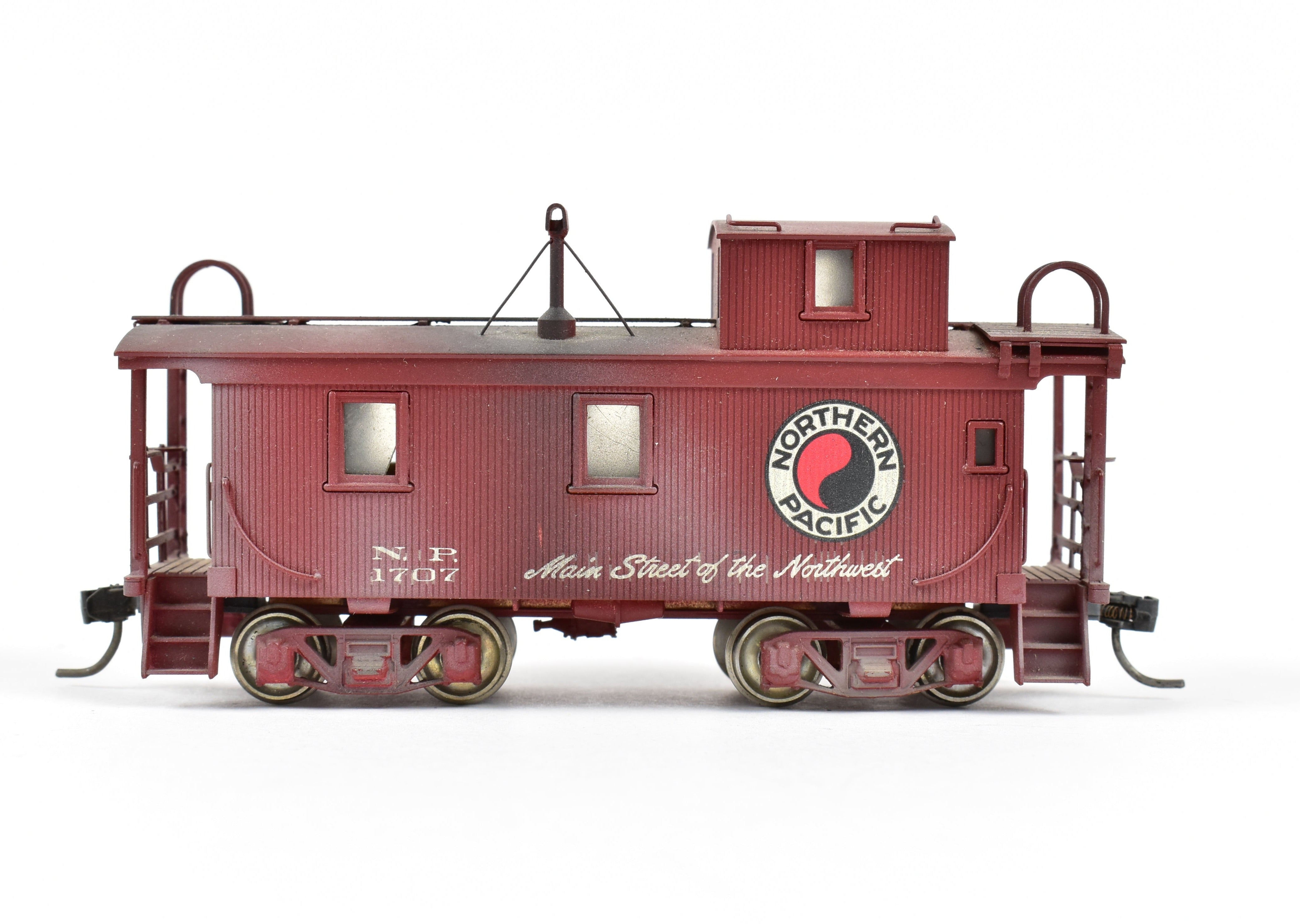 Custom Painted HO Brass NWSL - Northwest Short Line NP - Northern Pacific Wood Caboose