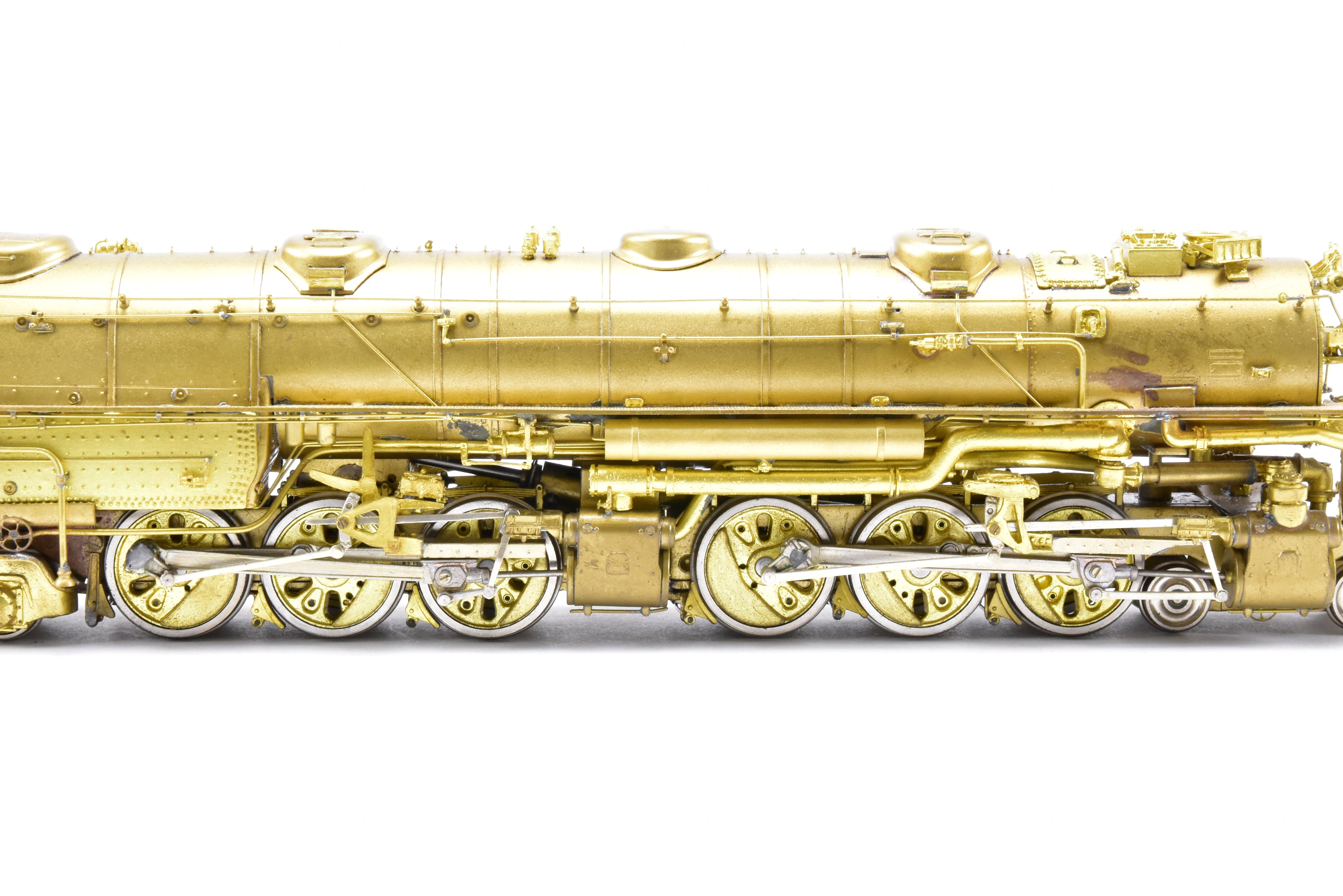HO Union Pacific 3900 Class 4-6-6-4 Challenger Coal Version by Brass Key Imports