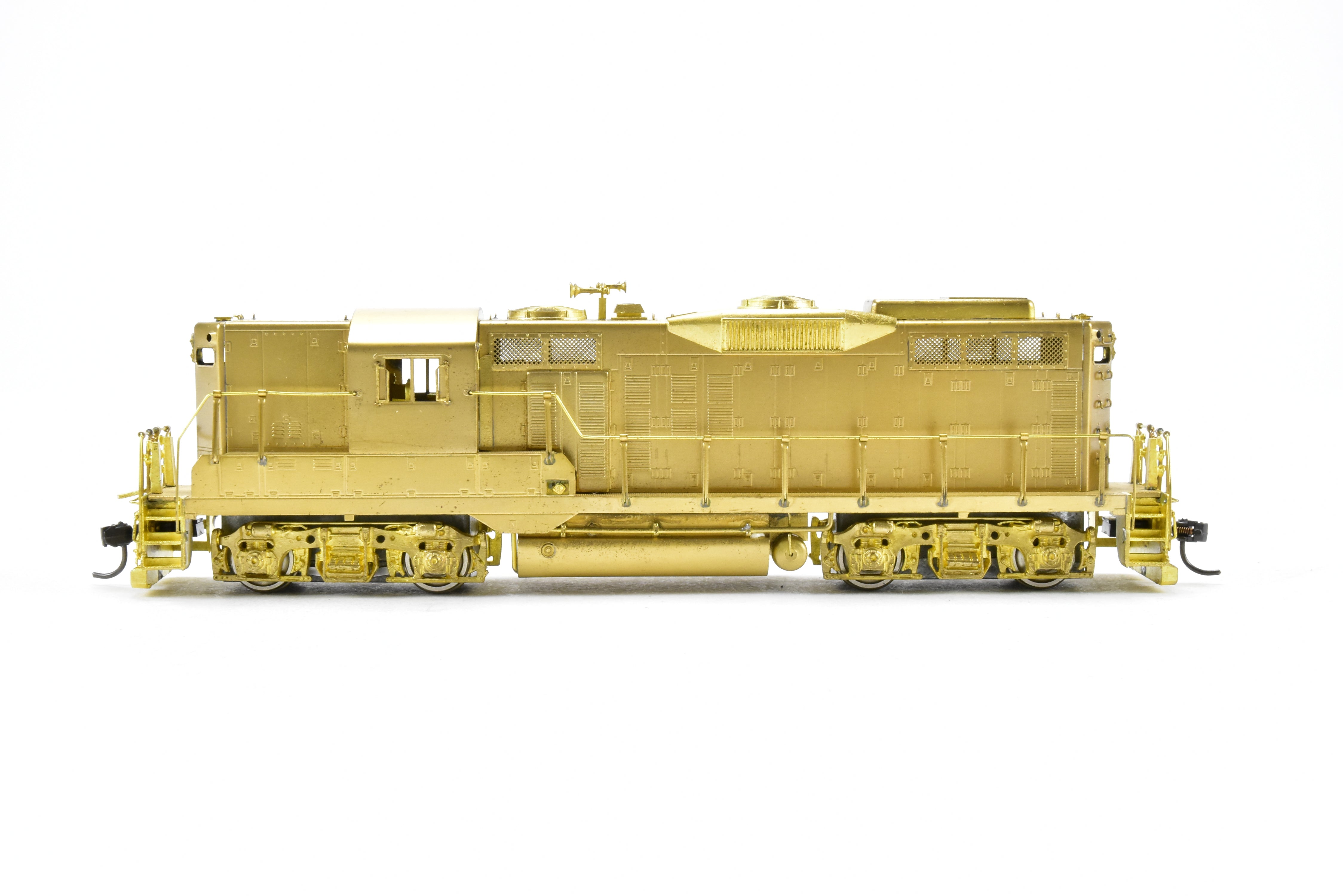 High - Quality HO Scale Brass Model of Oriental Limited Union Pacific EMD GP9 Locomotive with 1750 HP MA Version