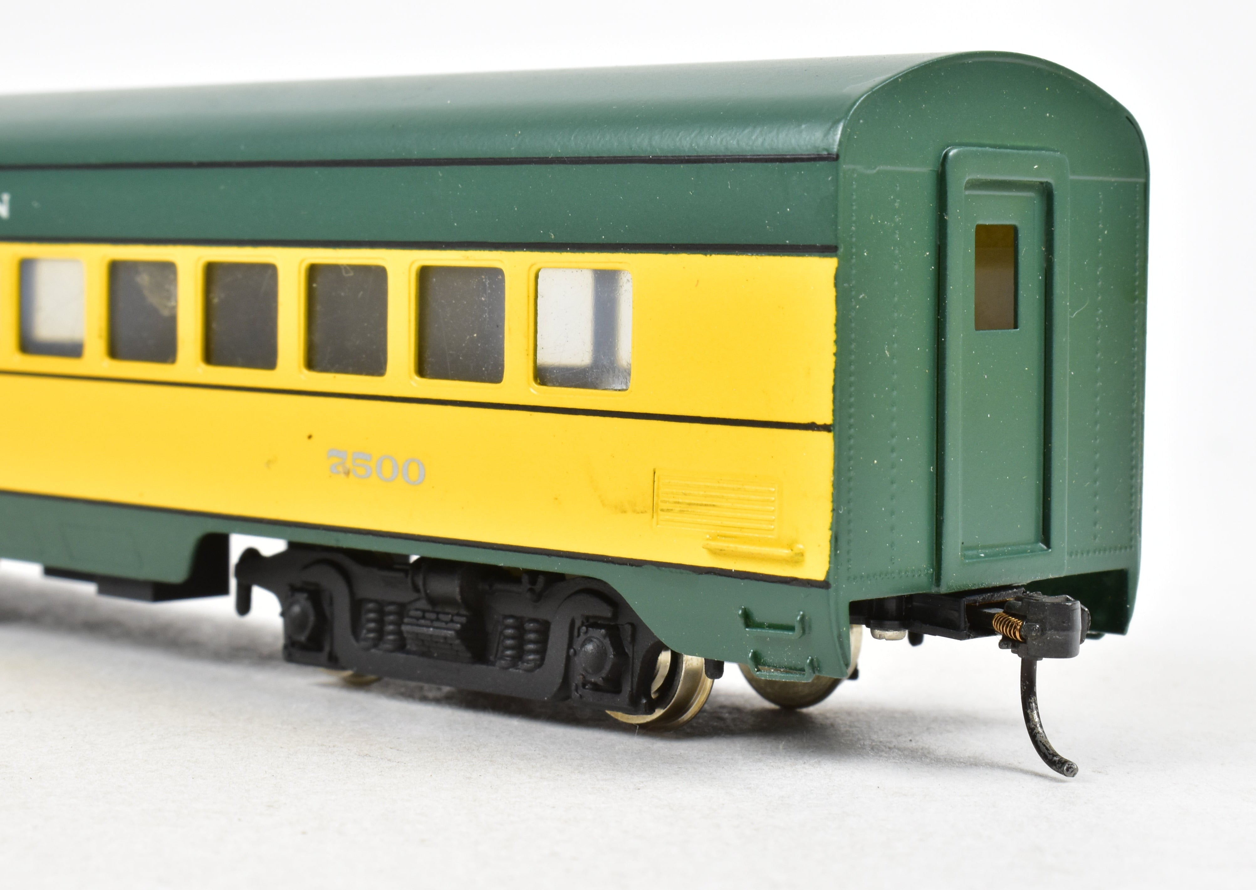 HO Brass NPP Nickel Plate 2-Car Baggage & Parlor Set Factory Painted C&NW