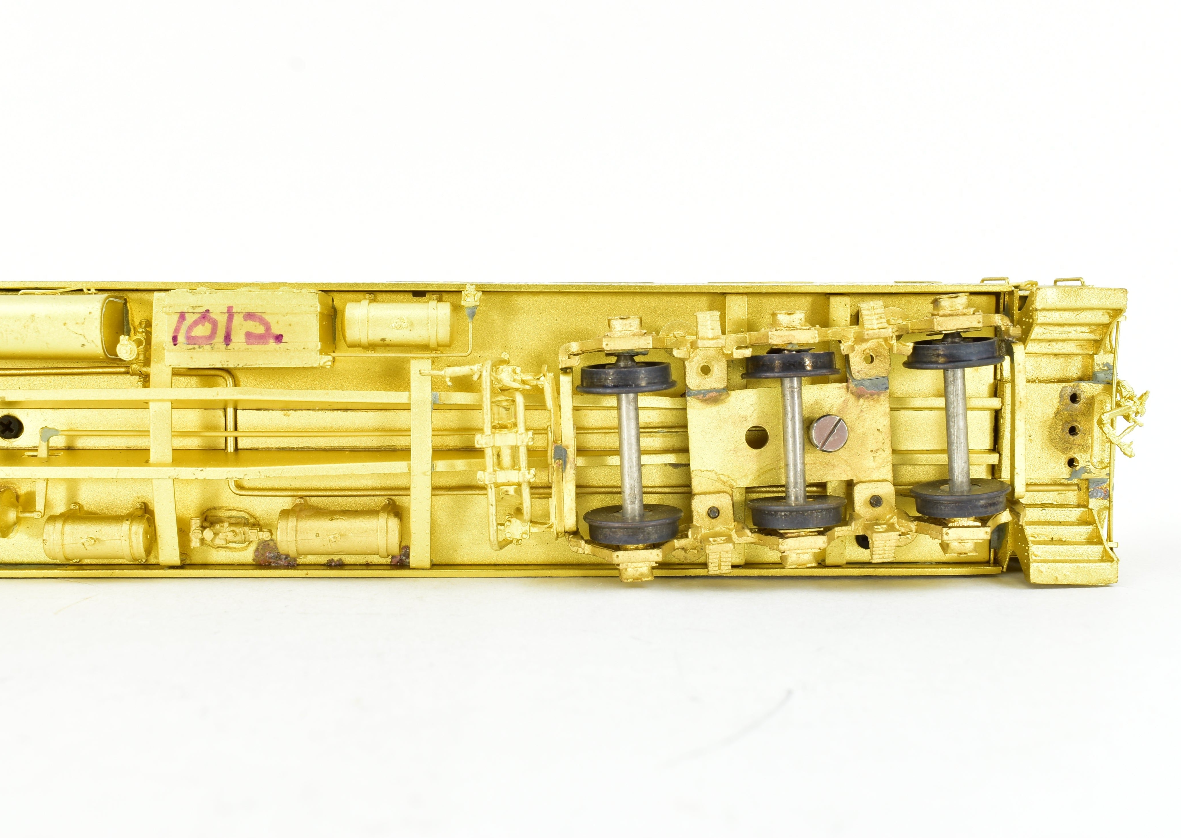 HO Scale Brass Model of Pecos River Brass ATSF - Santa Fe Heavyweight Chair Smoker with AC, Numbered from 1039 to 1049