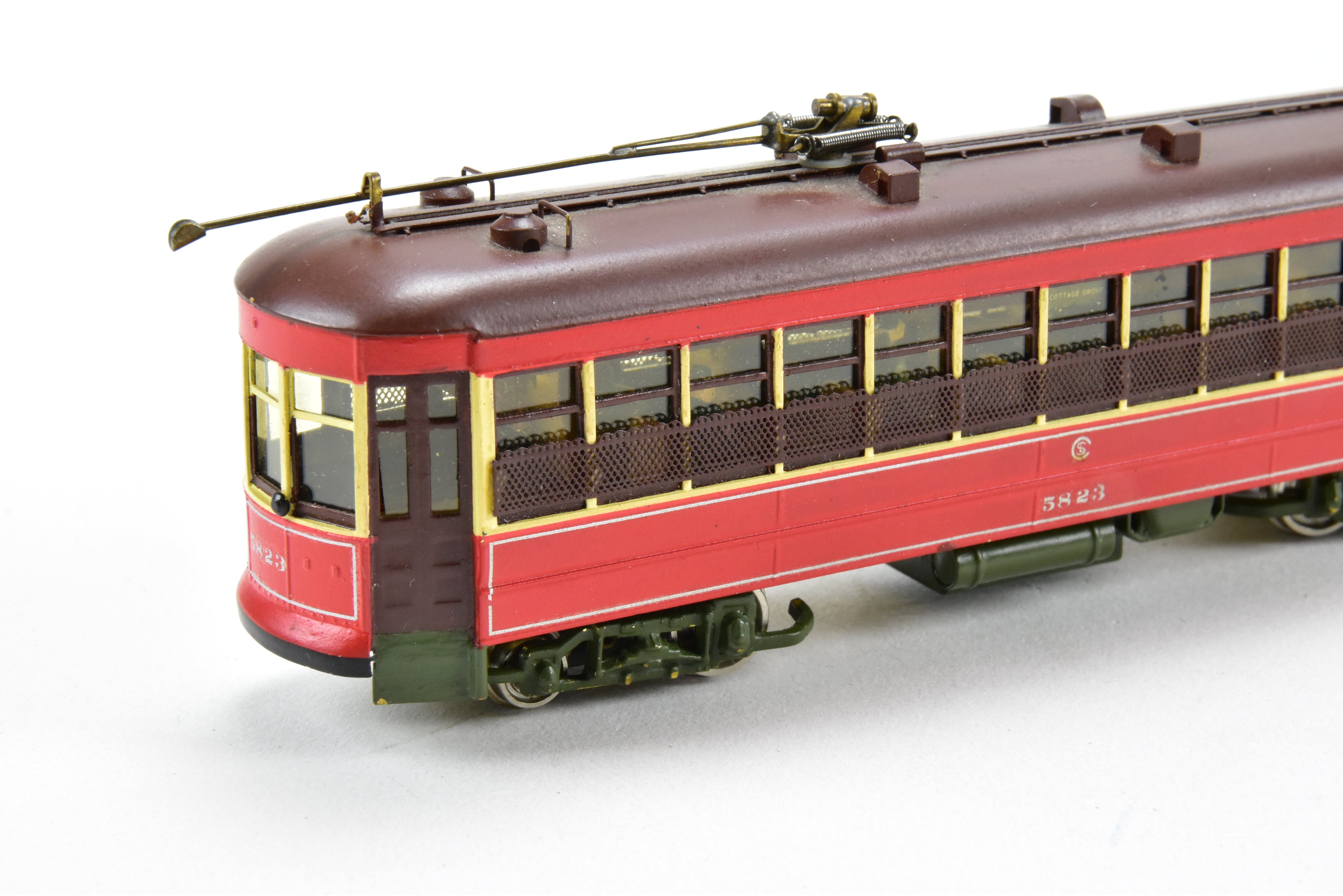 HO Scale Brass Model Train from MTS Imports - Chicago Surface Lines 5703 - 5827 Nearside Car C/P with Added Interior Details, Custom - Painted Unit #5823 in CSL's Creme and Red Colors, Incorrect Box Included