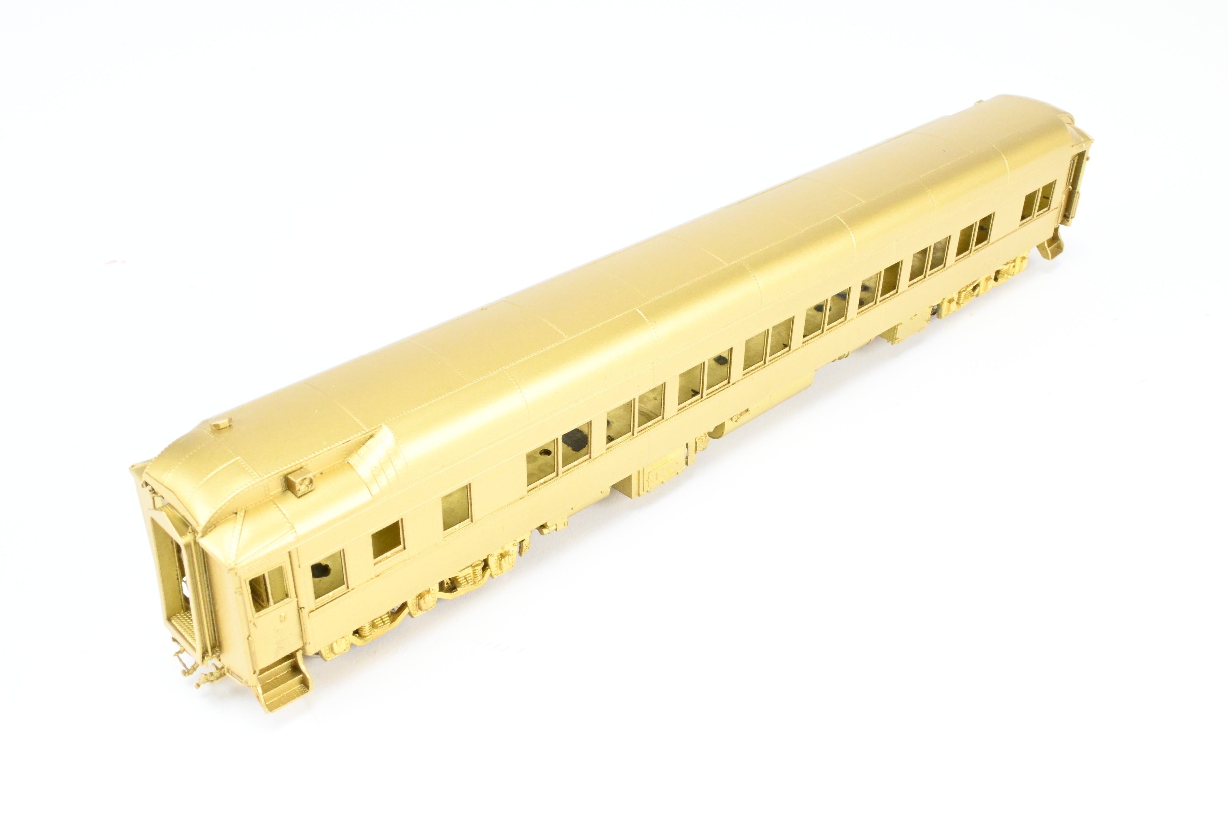 High - Quality HO Scale Brass Oriental Limited Pullman Heavyweight 16 - Section Tourist Sleeper with Mechanical Air - Conditioning for Model Trains