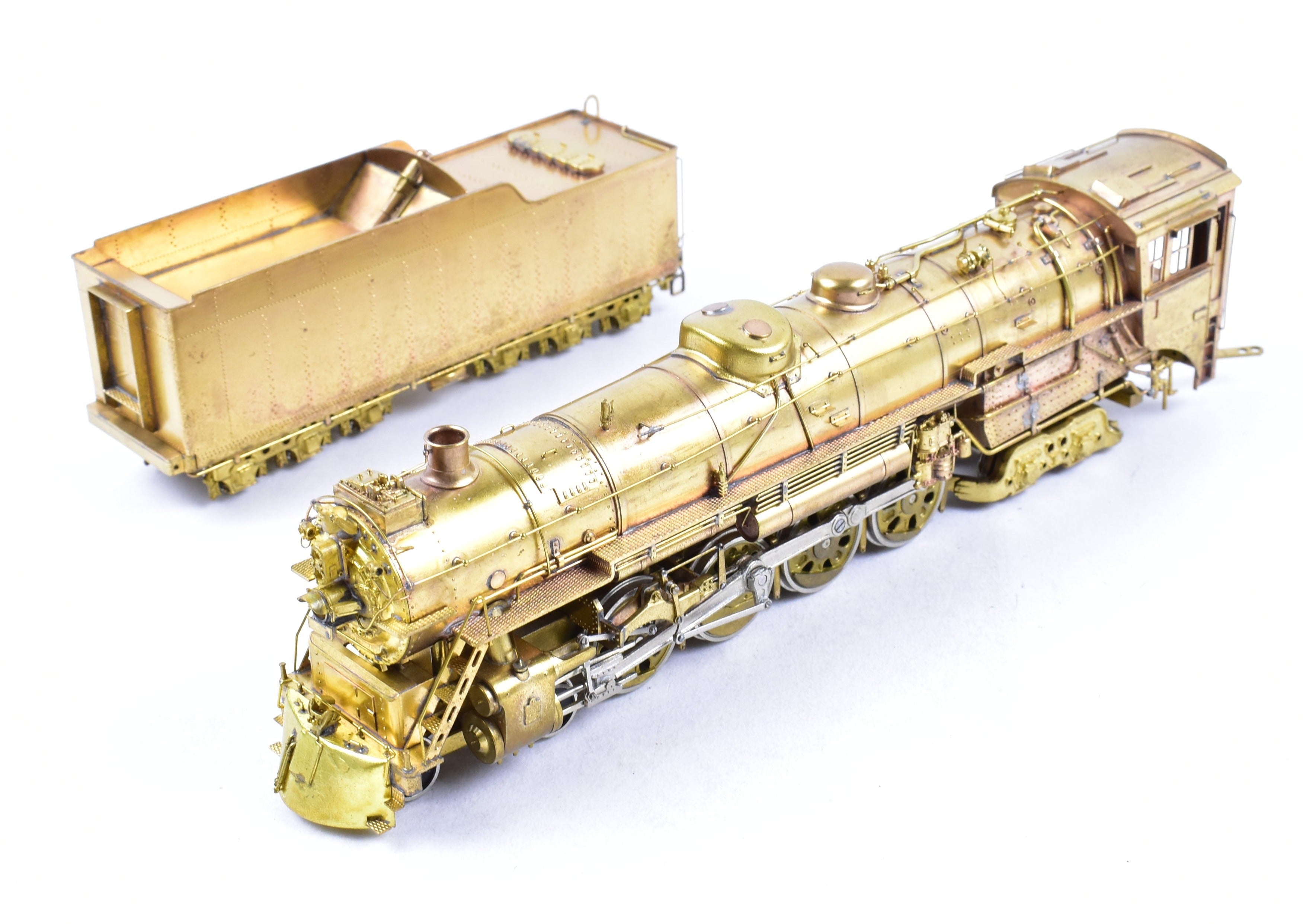 High - Quality HO Scale Brass Pacific Fast Mail (PFM) Model Train - Toby CB&Q - Burlington Route 4 - 8 - 4 Class O - 5, 1963 Run Crown Edition