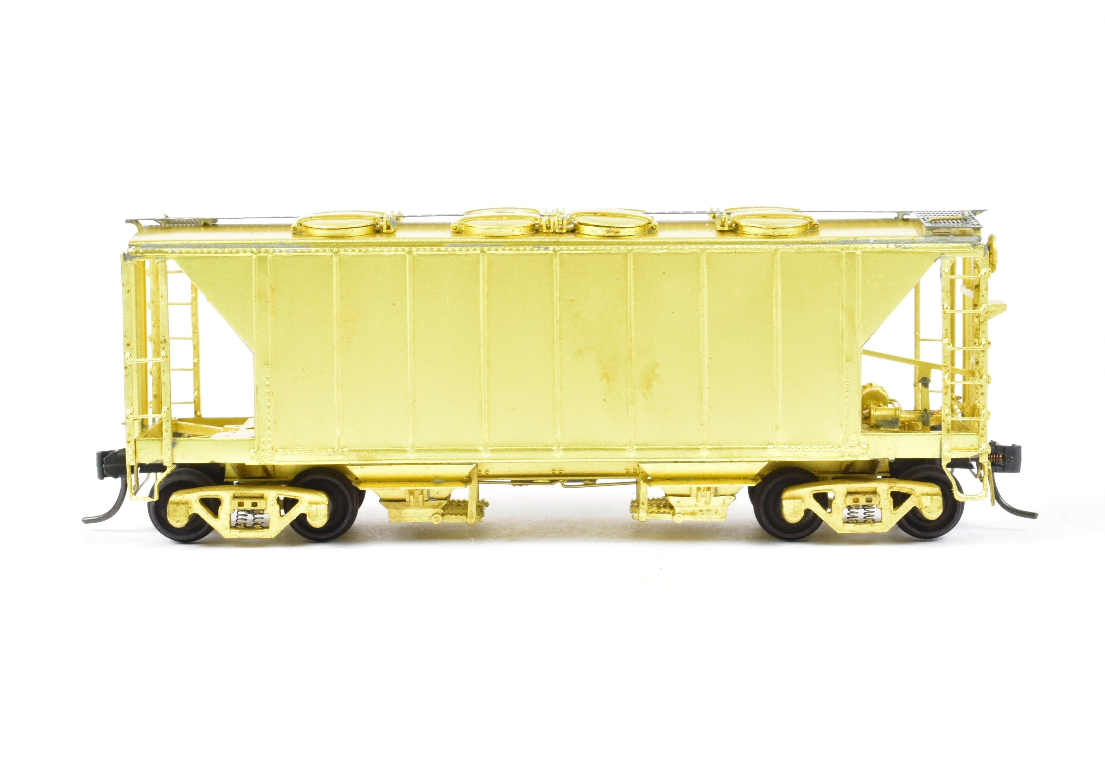 Rebuilt HO Brass 34' Covered Hopper with Round Hatches by Pecos River
