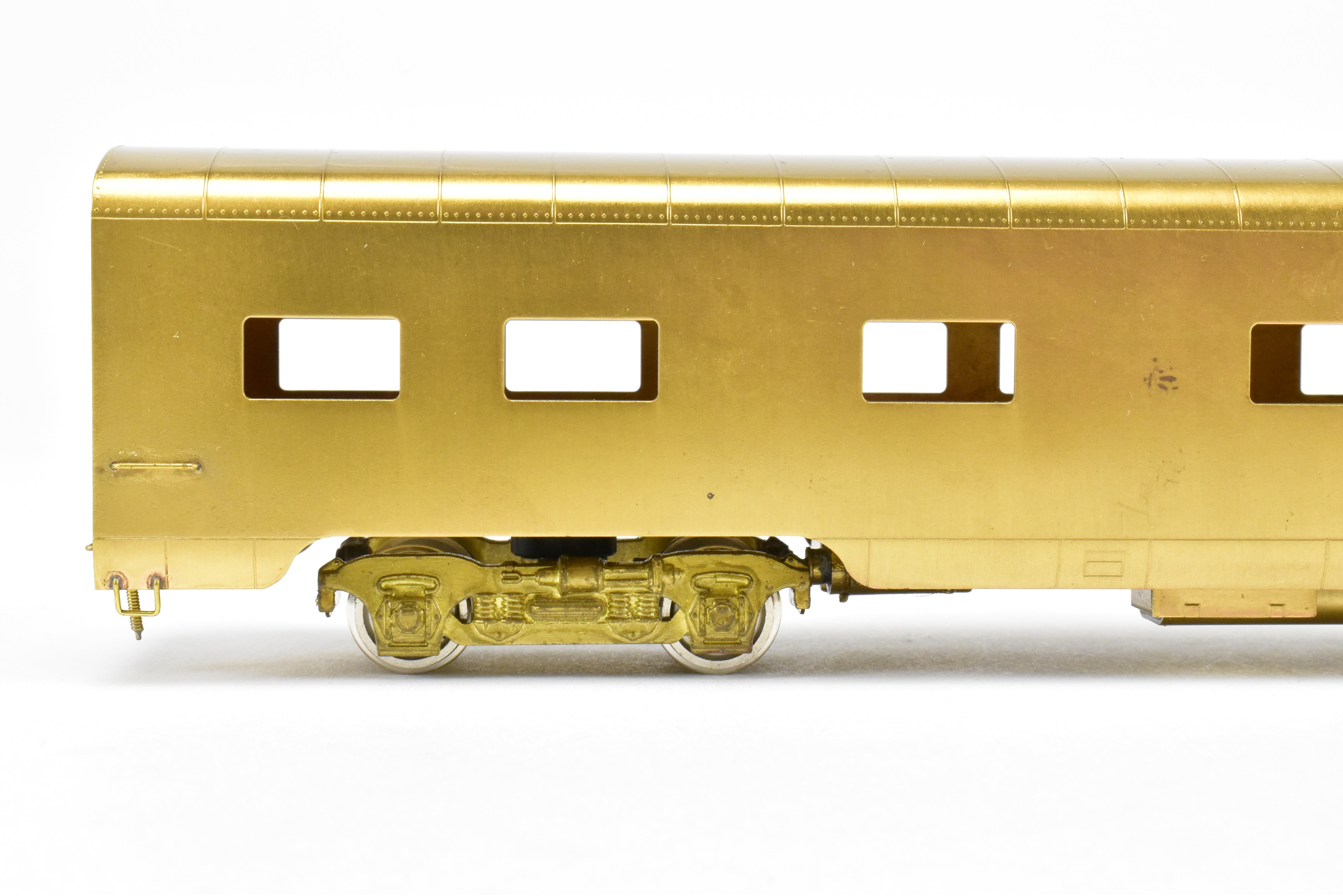 HO Scale Brass Model of Oriental Limited Great Northern Streamlined Empire Builder 1370 - 1384 Passenger Series Sleeper Cars