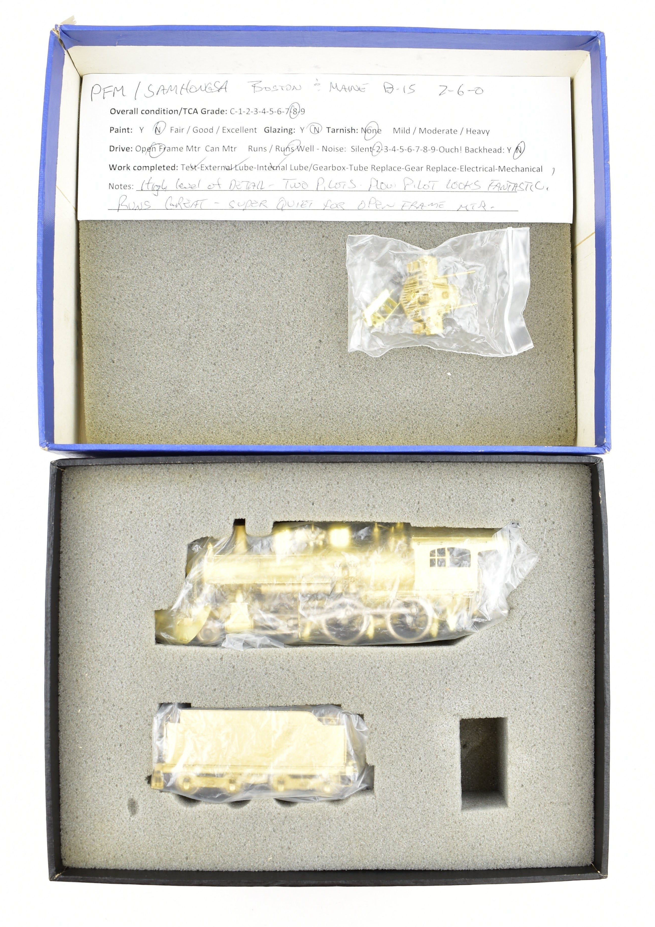 HO Brass Pacific Fast Mail Samhongsa B&M Boston & Maine B-15 2-6-0 with Snow Plow
