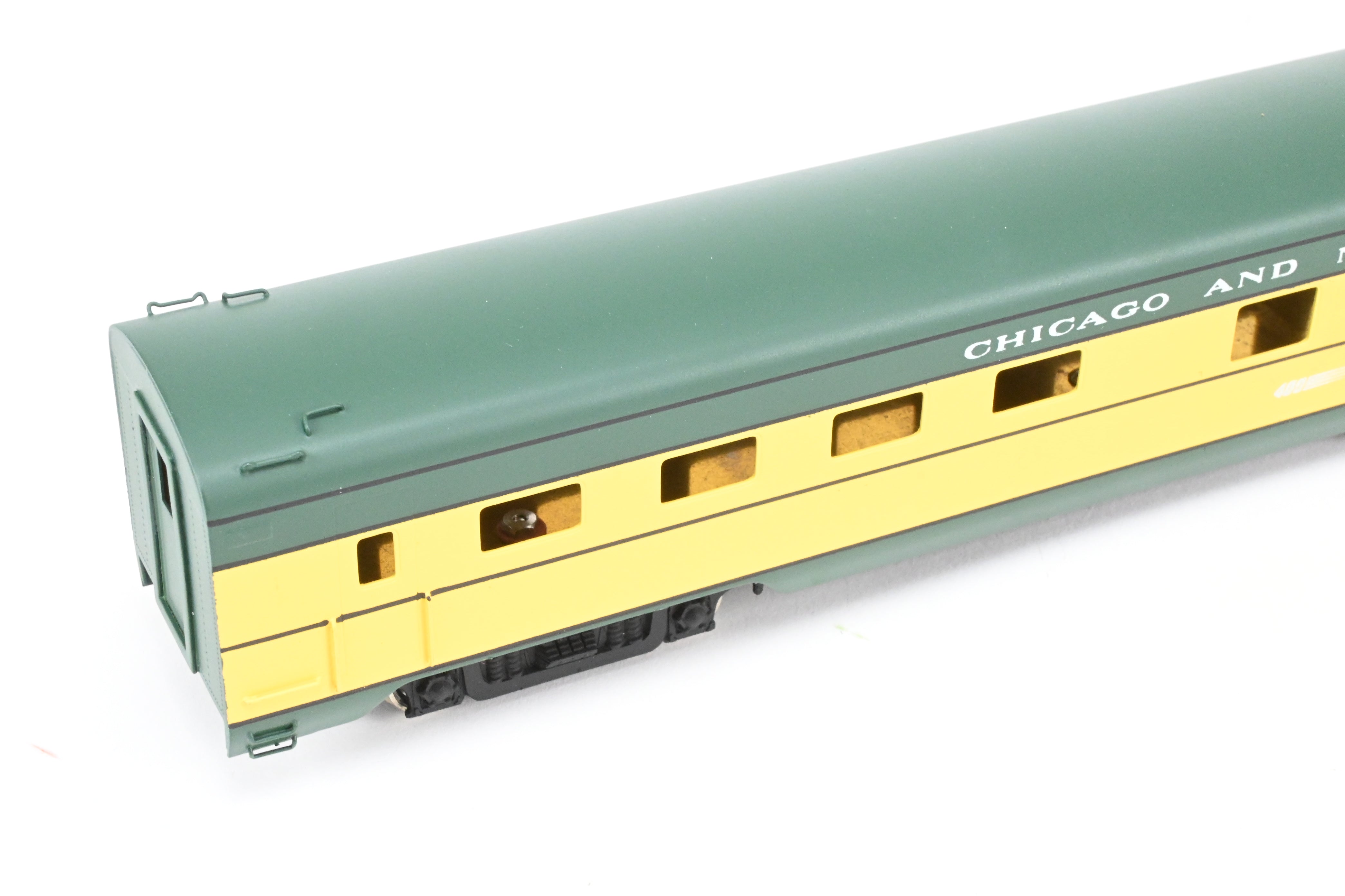 HO Scale Brass NPP Nickel Plate C&NW Chicago & Northwestern Factory-Painted Diner and Observation Set