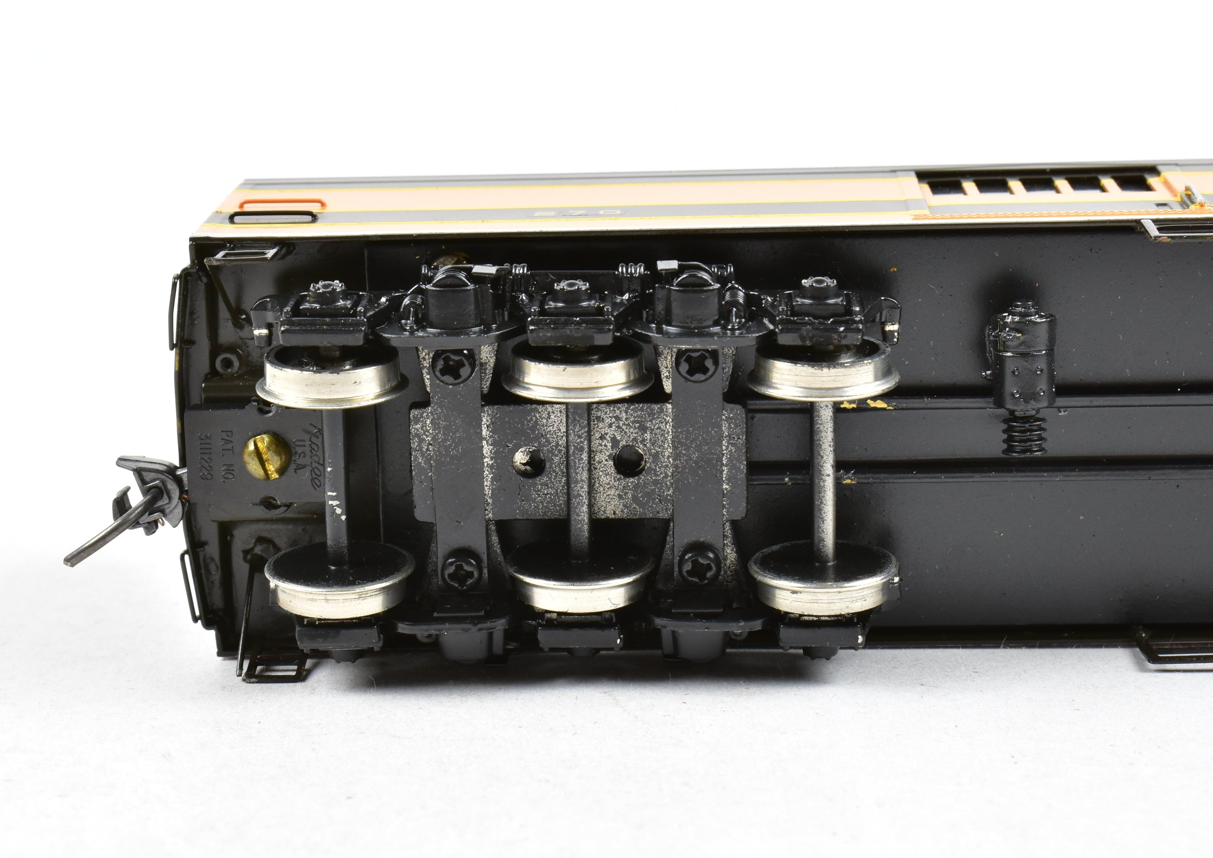 HO Scale Brass Model Train - Oriental Limited GN Great Northern Streamlined Empire Builder 262 Baggage Car without Skirts CP