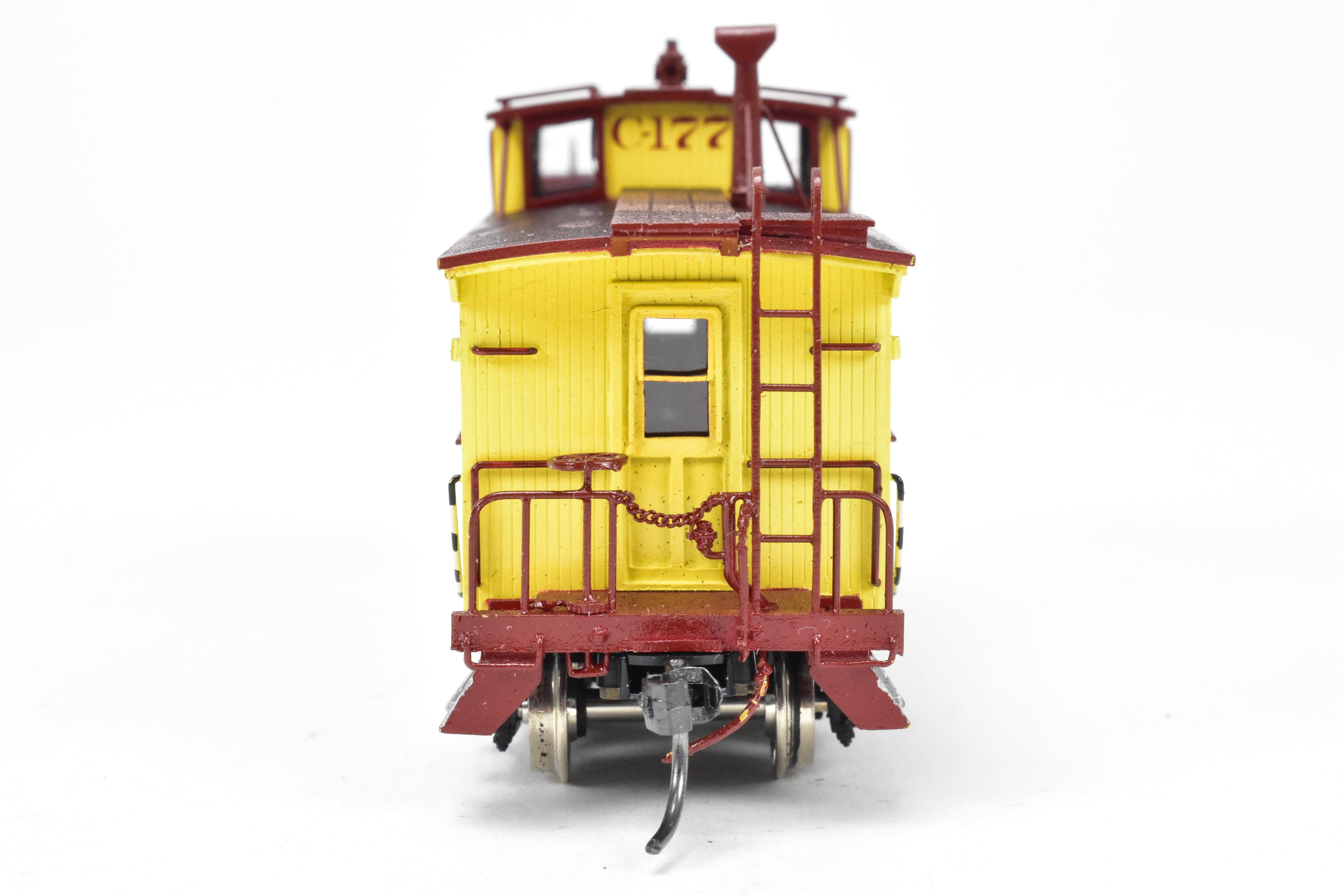 HO Scale Brass Pacific Fast Mail Model - SKI Duluth Missabe & Iron Range Wood Caboose FP, Factory Painted and Numbered C - 177