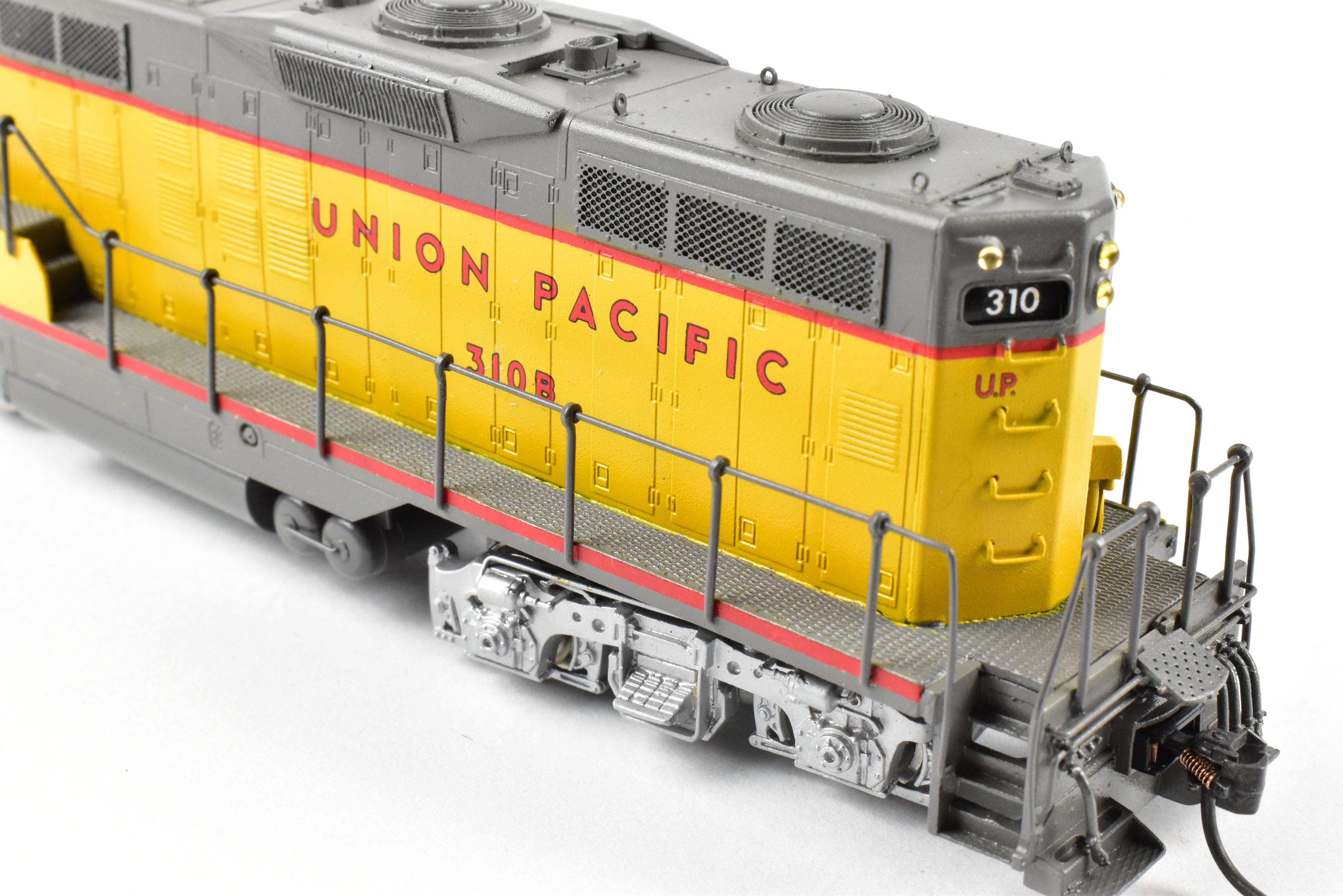 HO Brass Oriental Limited Union Pacific EMD GP9 1750 HP Cabless B-Unit CP #310B