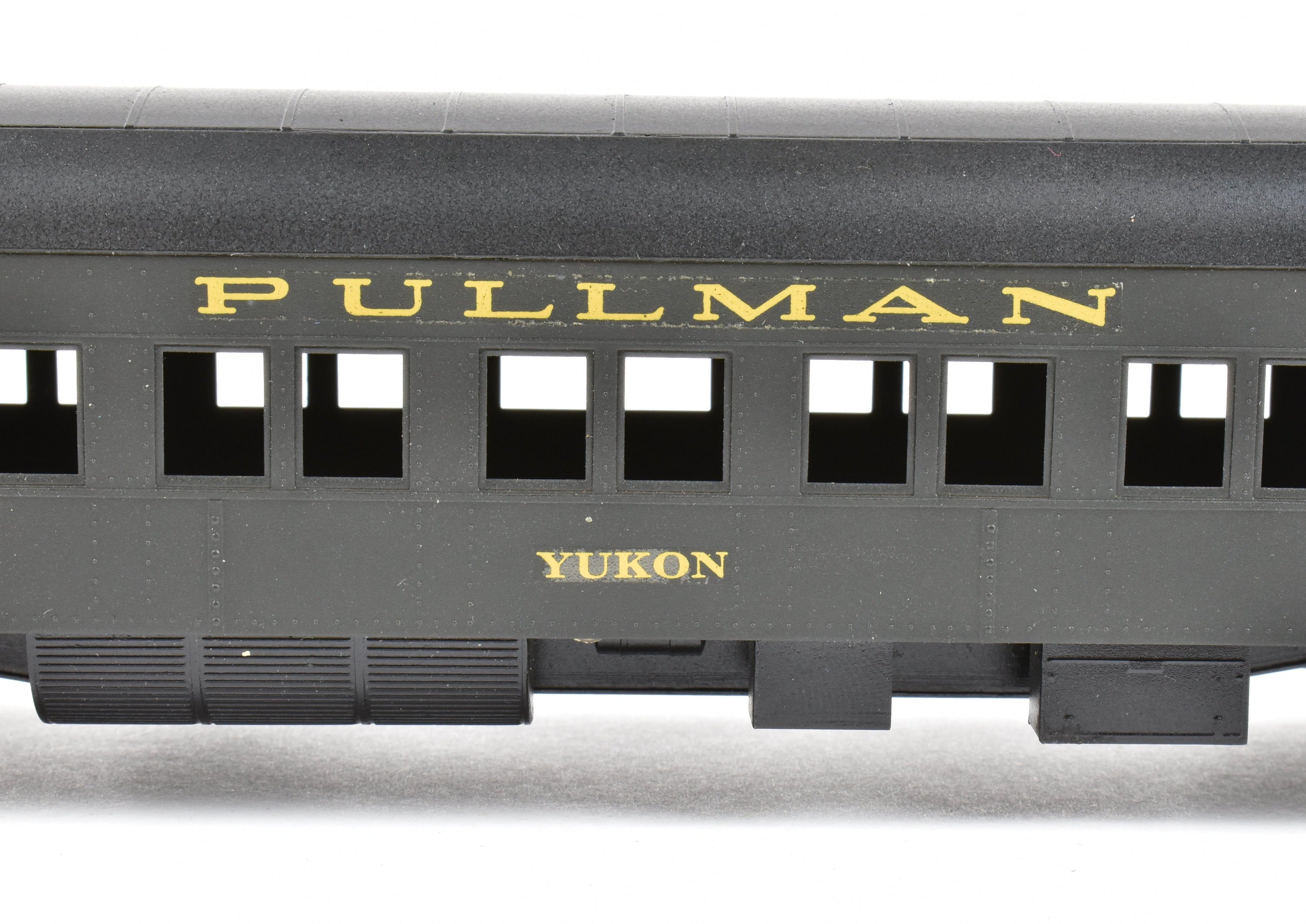 HO Scale Brass Lambert Pullman Yukon 12 - 1 Heavy - Duty Sleeping Car Model with Incorrect Original Box Showing Moderate Shelf Wear