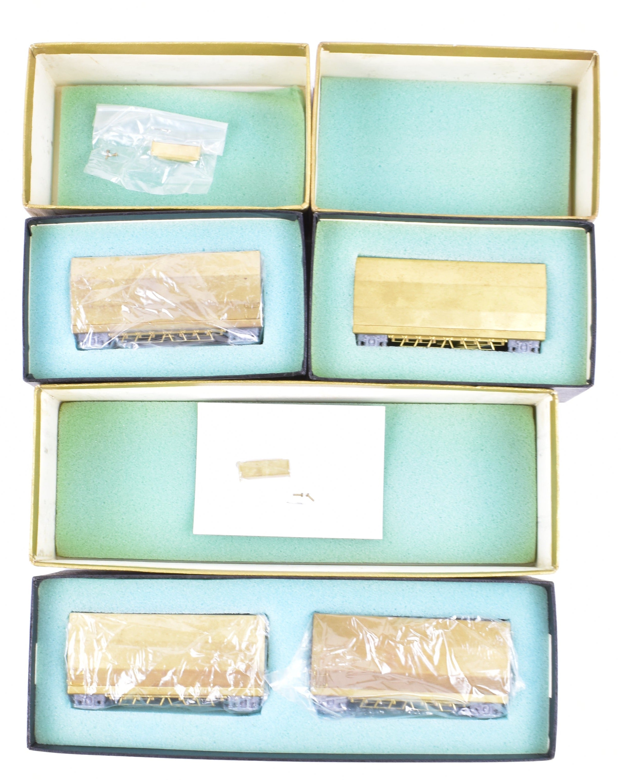 HO Brass 4-Unit Articulated Hopper Cars: NWSL & SOU Railway Models