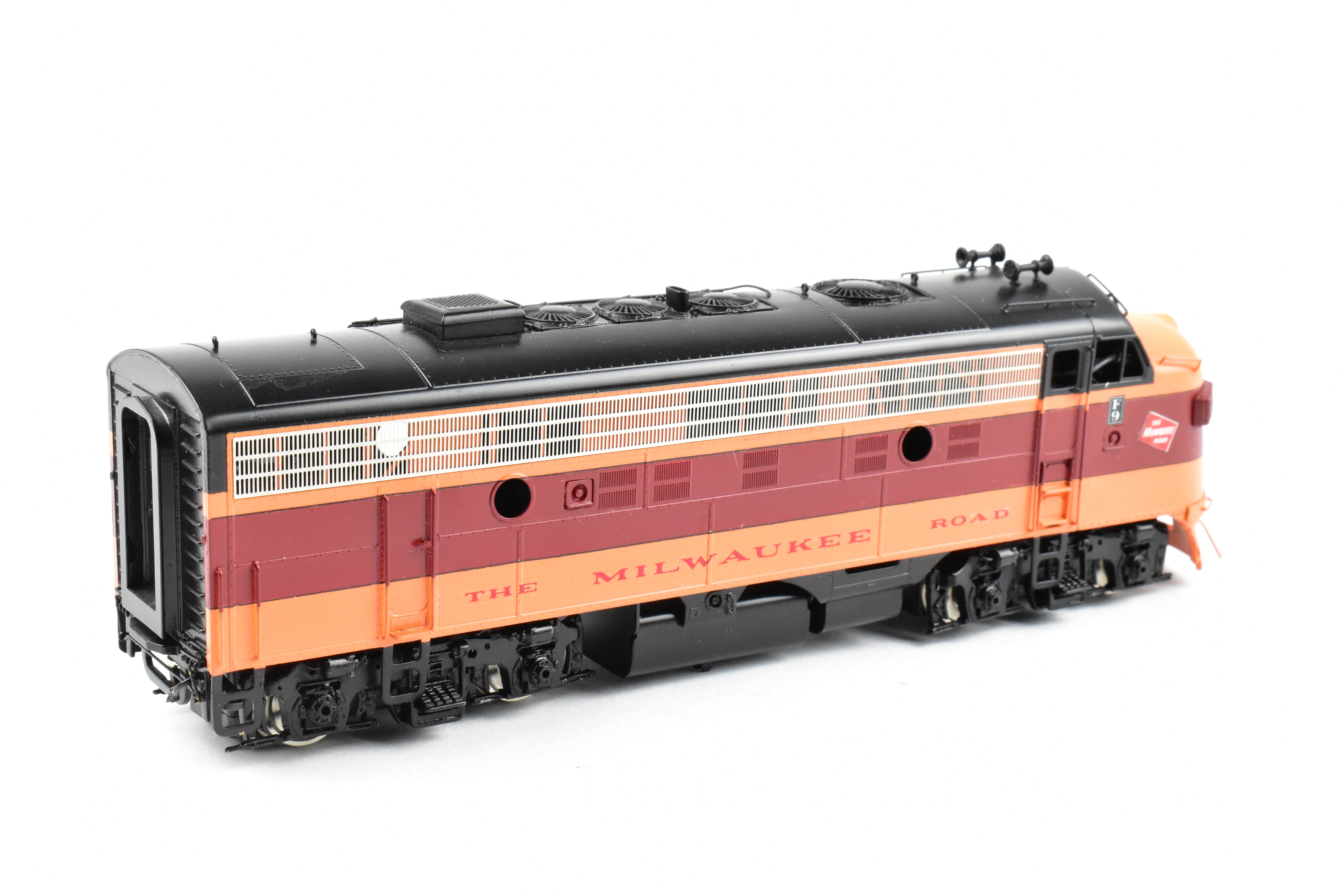 HO Scale Brass Milwaukee Road EMD F9A/F9B Lettered But Un - numbered Models