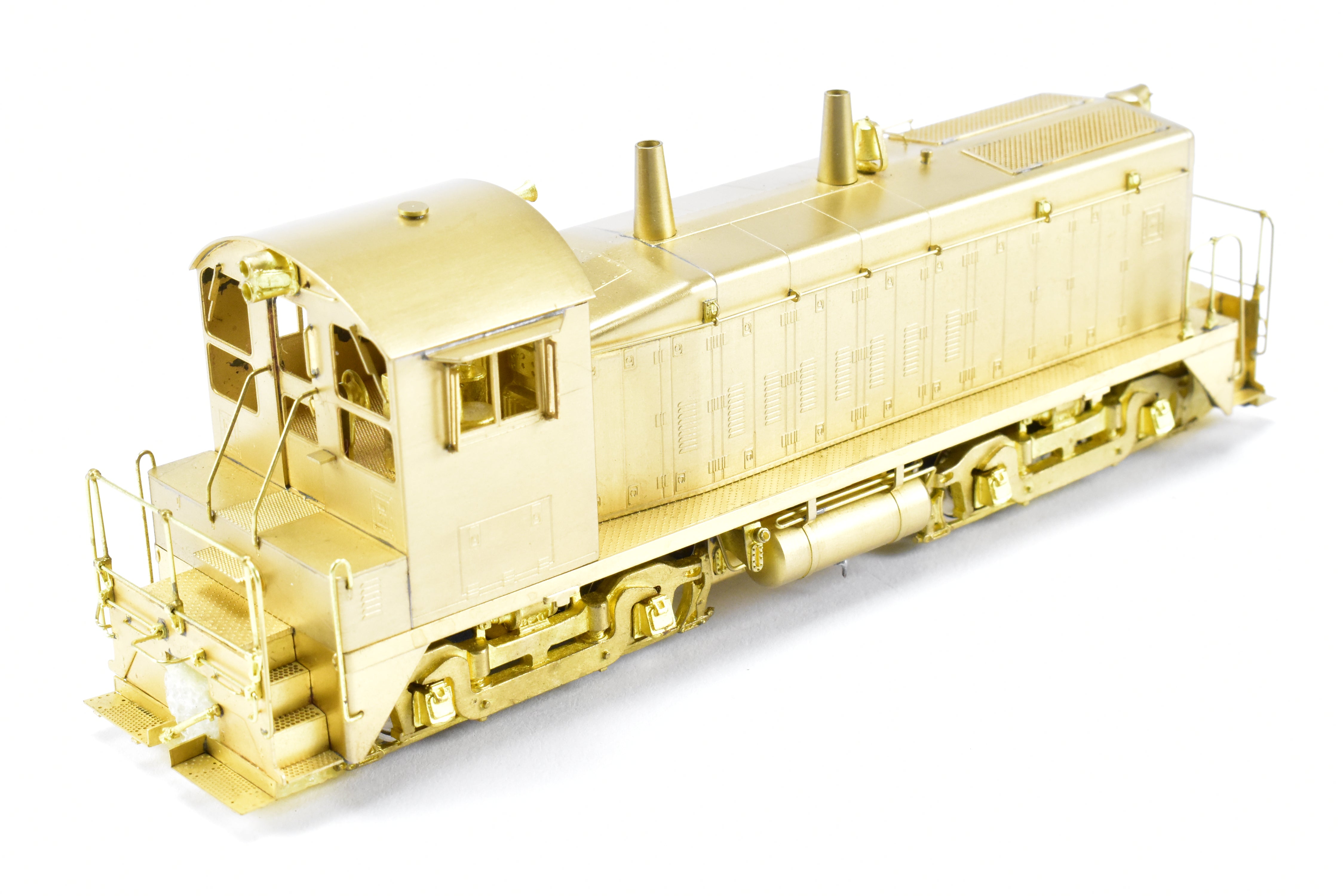HO Scale Brass Oriental Limited EMD SW-9 1200 HP Quiet Switcher Model