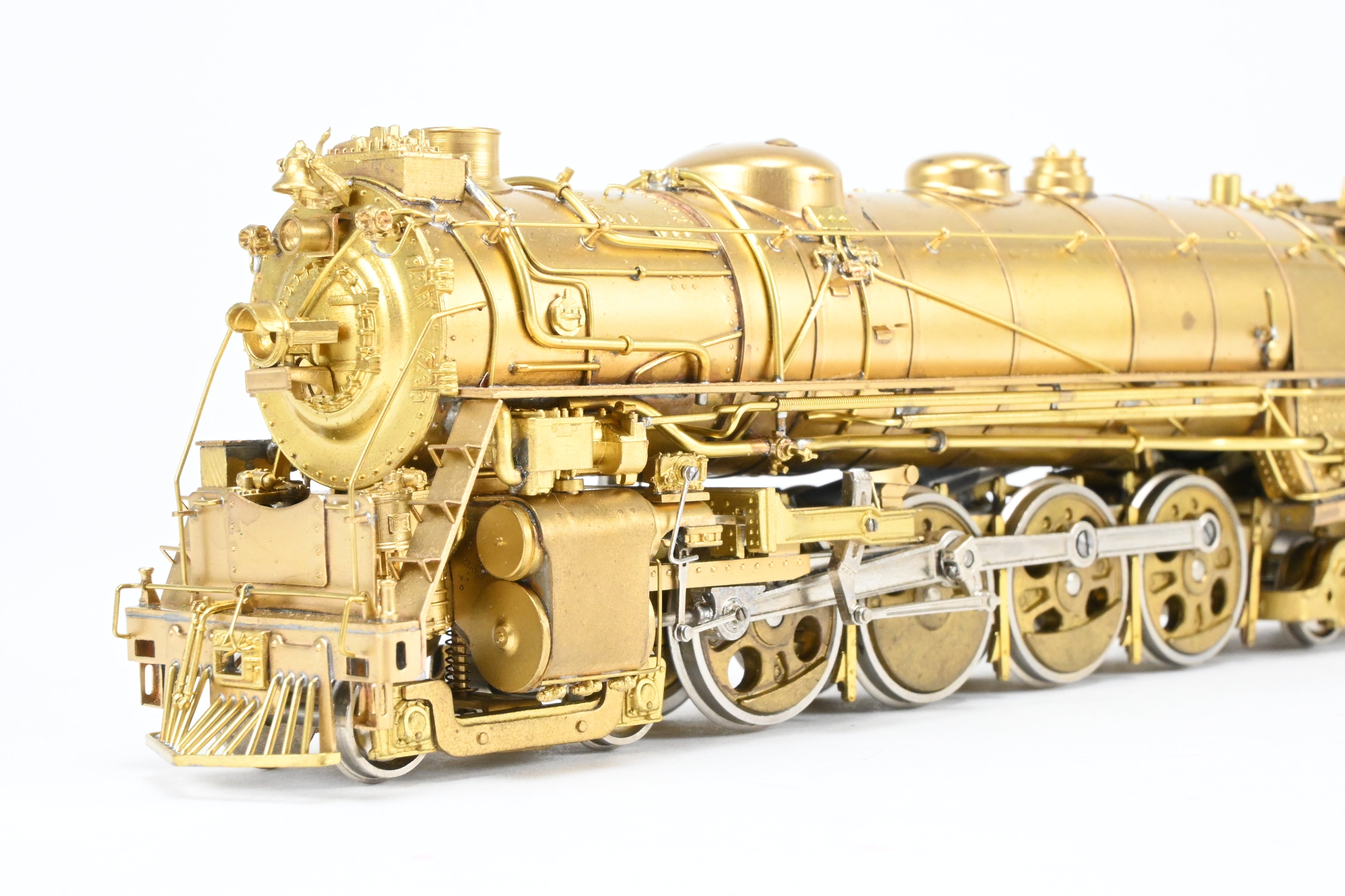 HO Scale Brass PFM Model Train - Fujiyama - Chicago & North Western Class H - 1 4 - 8 - 4 Steam Locomotive with ReBoxx Replacement Box